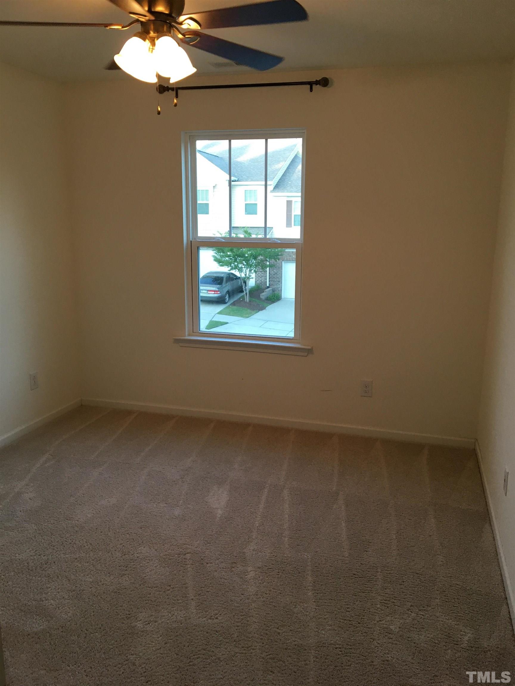 1405 Glenwater Drive Property Photo 2