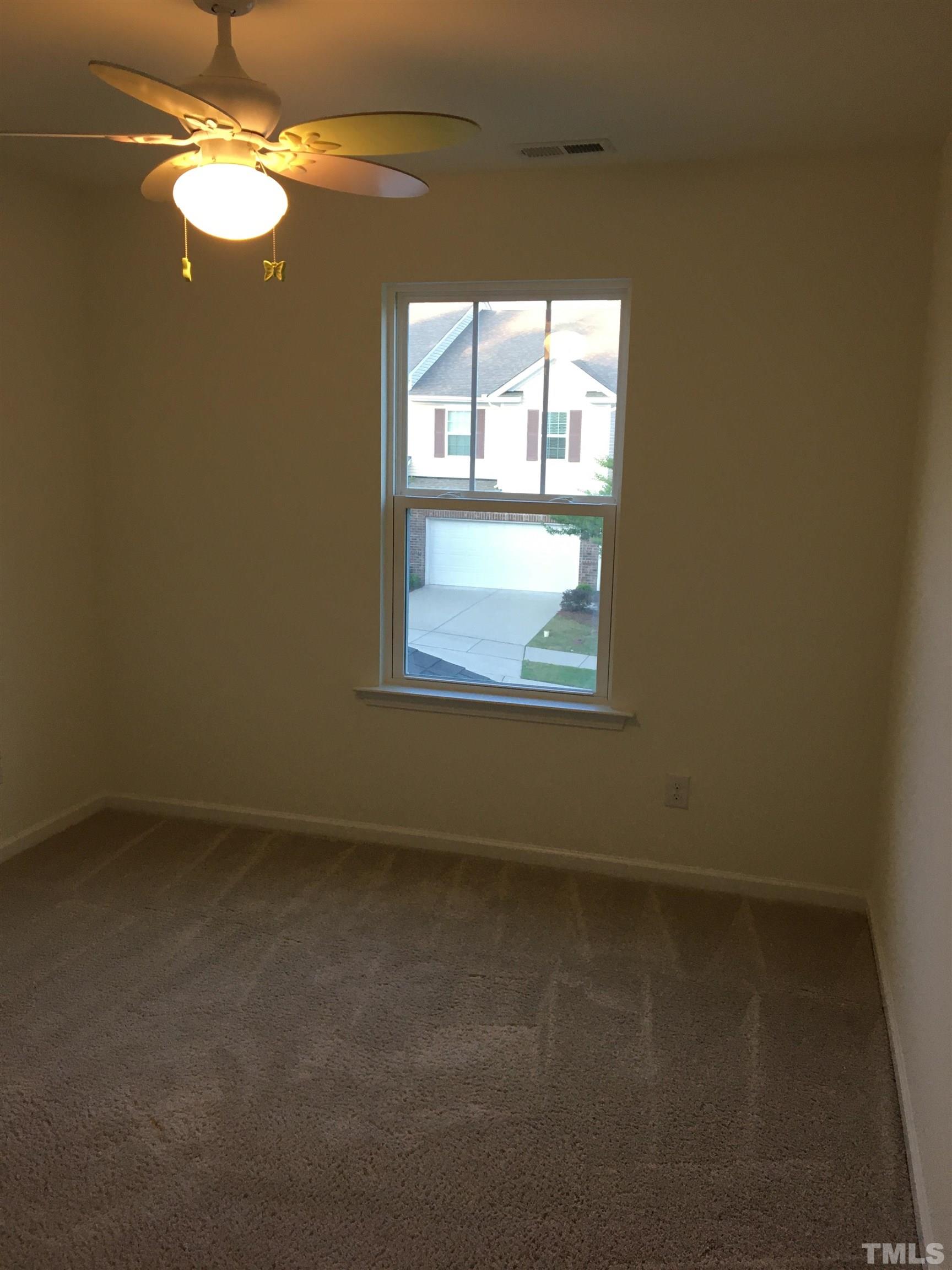 1405 Glenwater Drive Property Photo 3