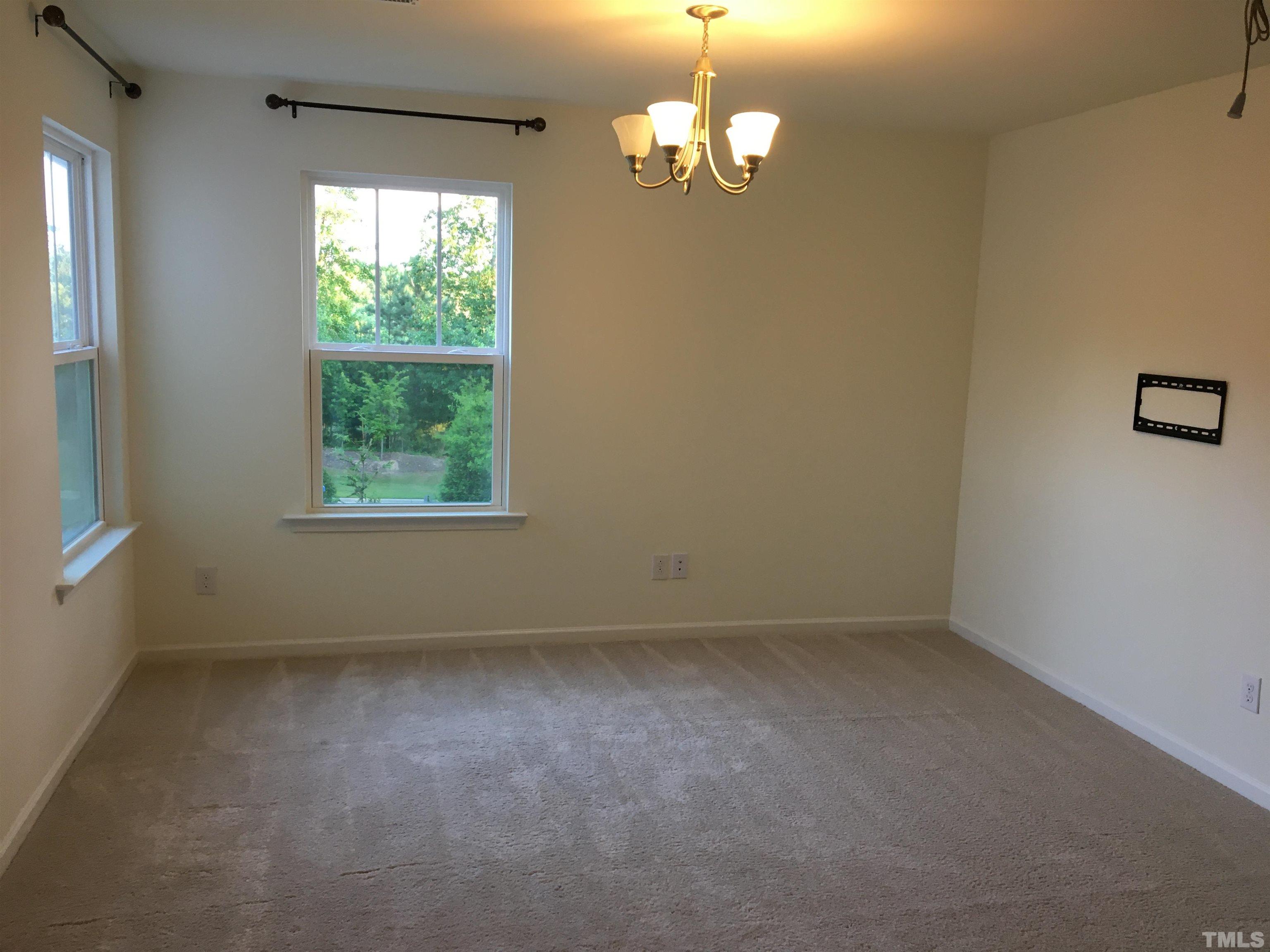 1405 Glenwater Drive Property Photo 4