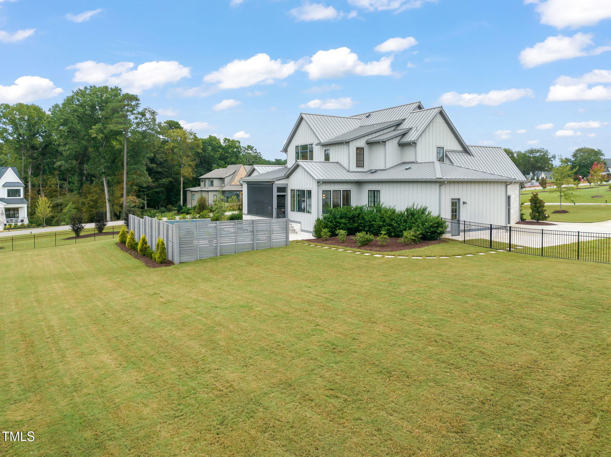 8917 Grand Highland Way Property Photo 74