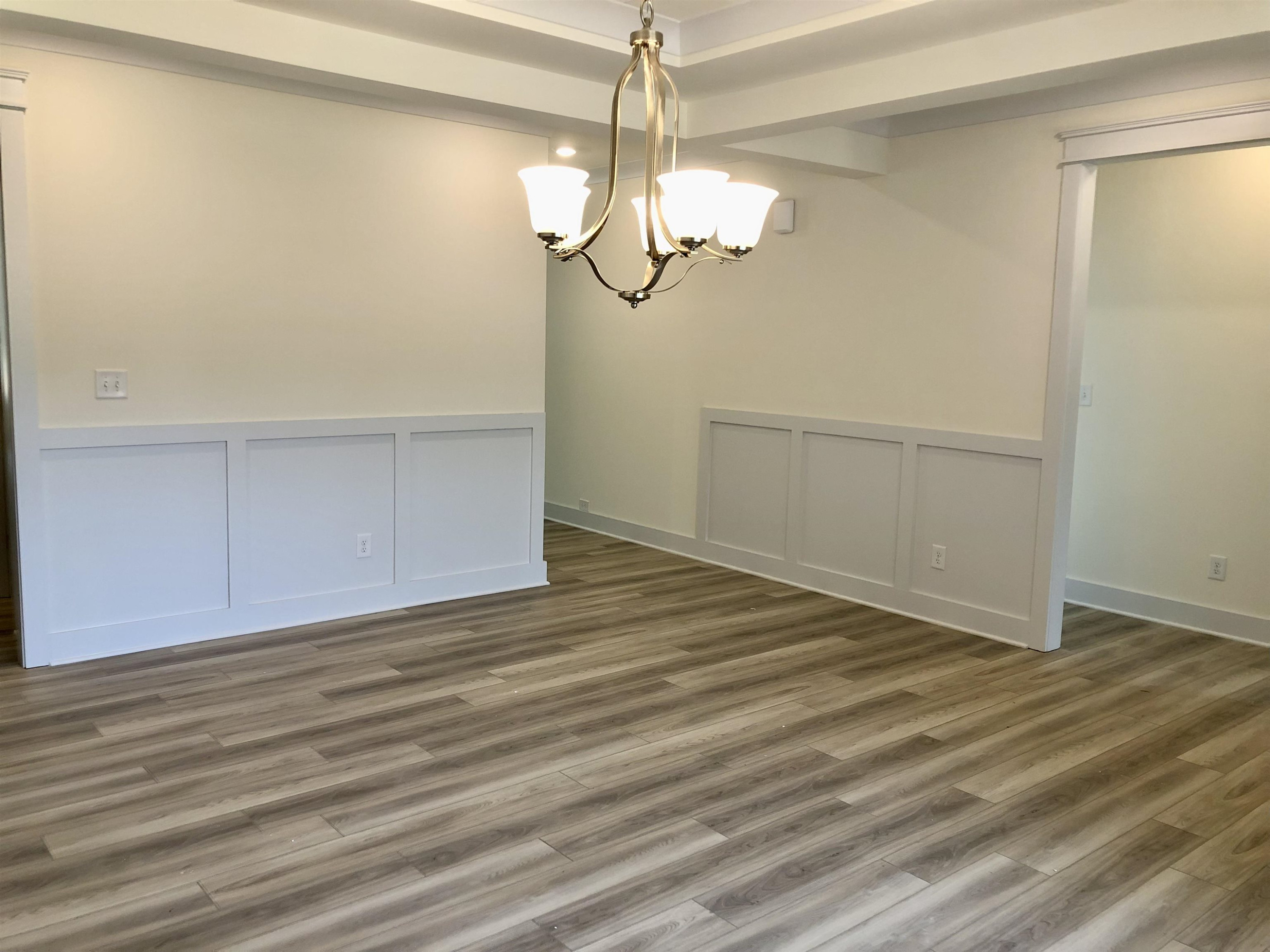 120 Ironwood Boulevard # 29 Property Photo 4