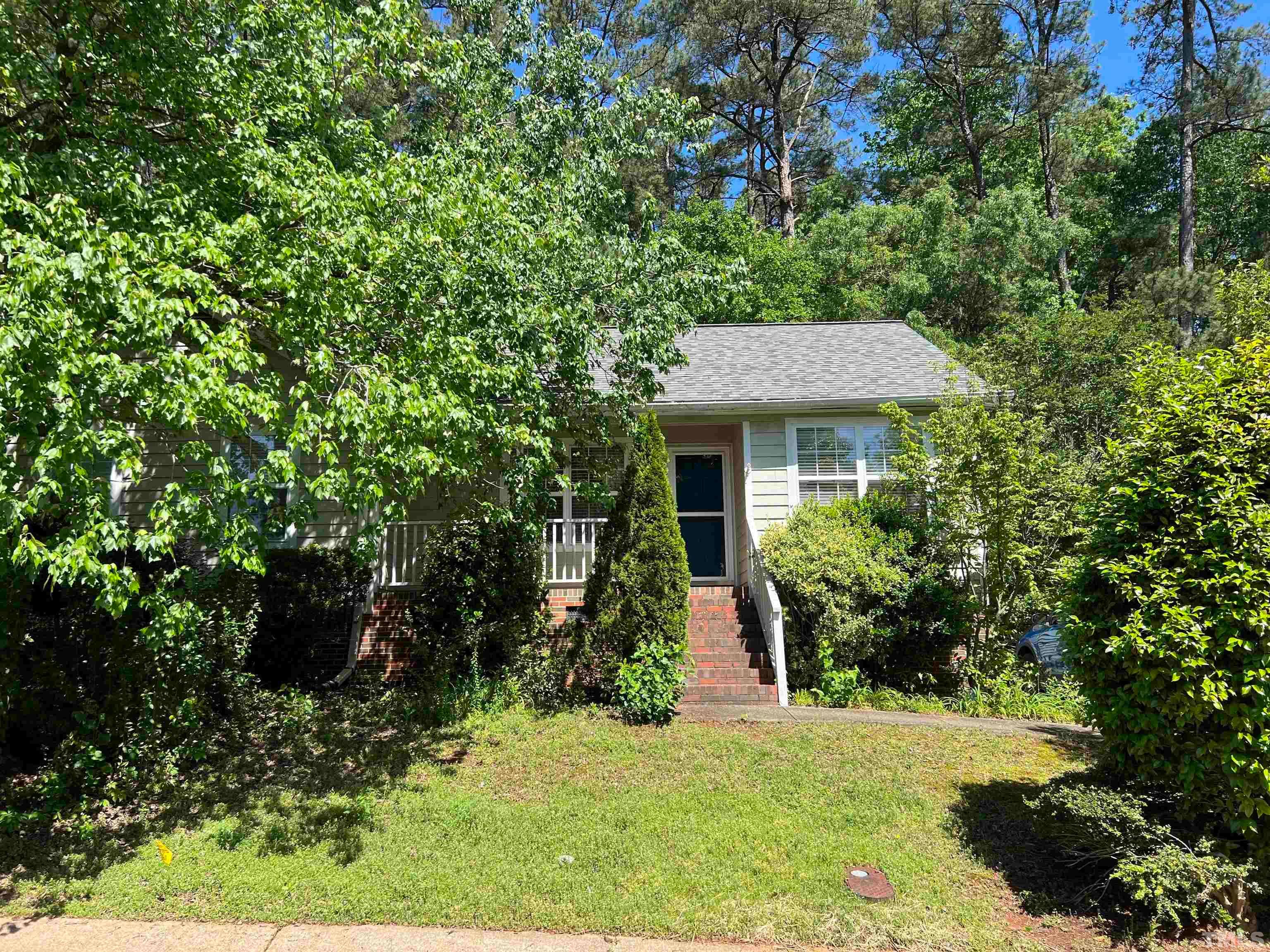 1012 Sheetbend Lane Property Photo 1