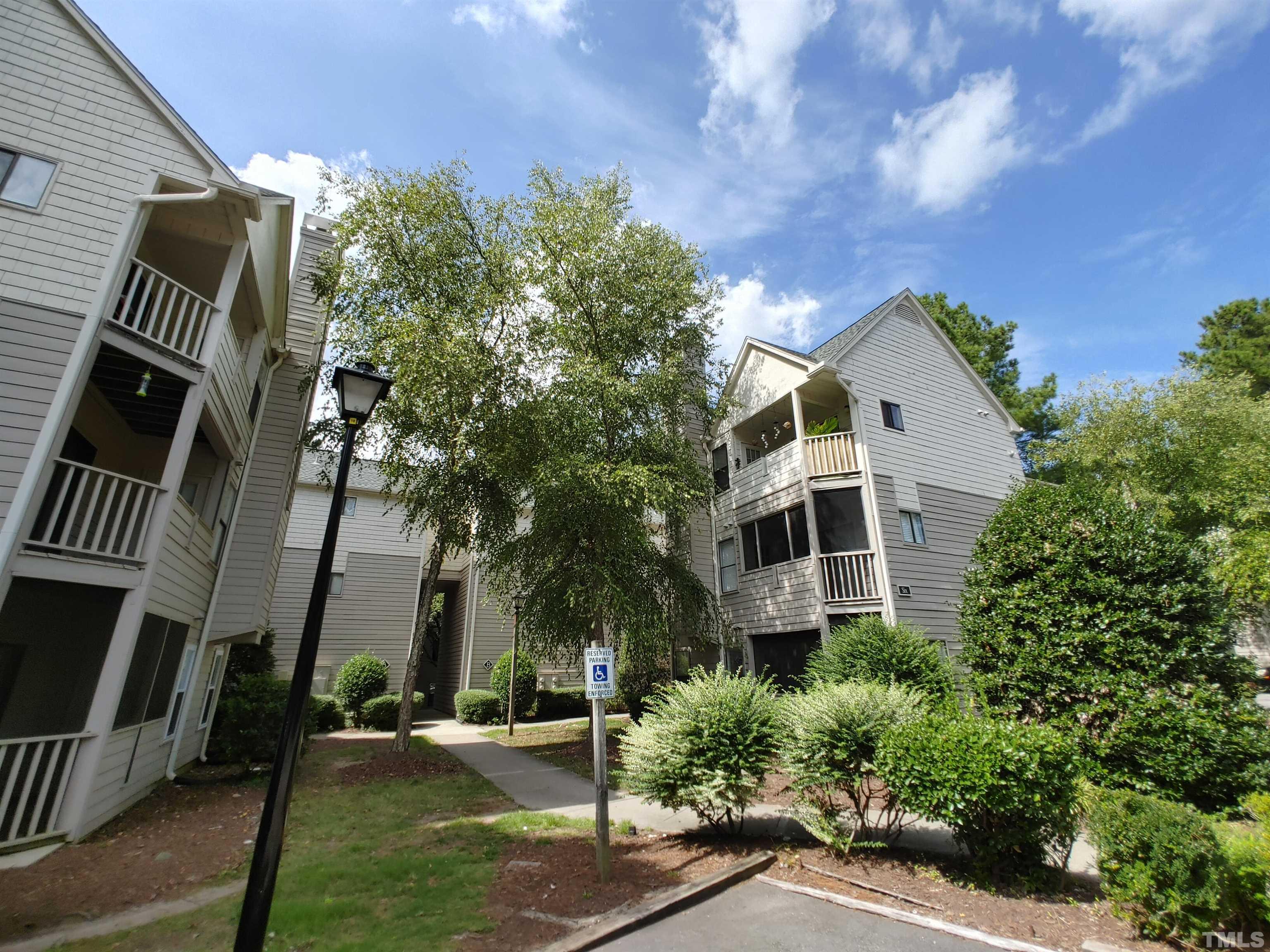 600 Audubon Lake Drive Property Photo