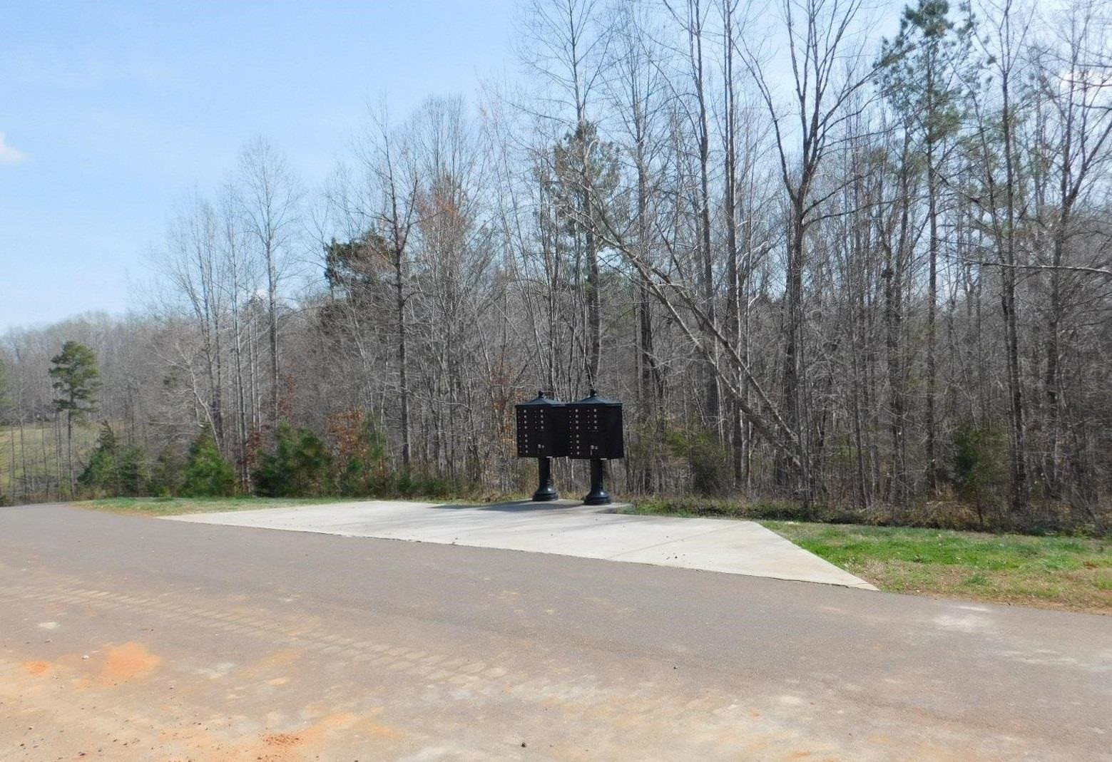 5306 Langdon Drive Property Photo 3