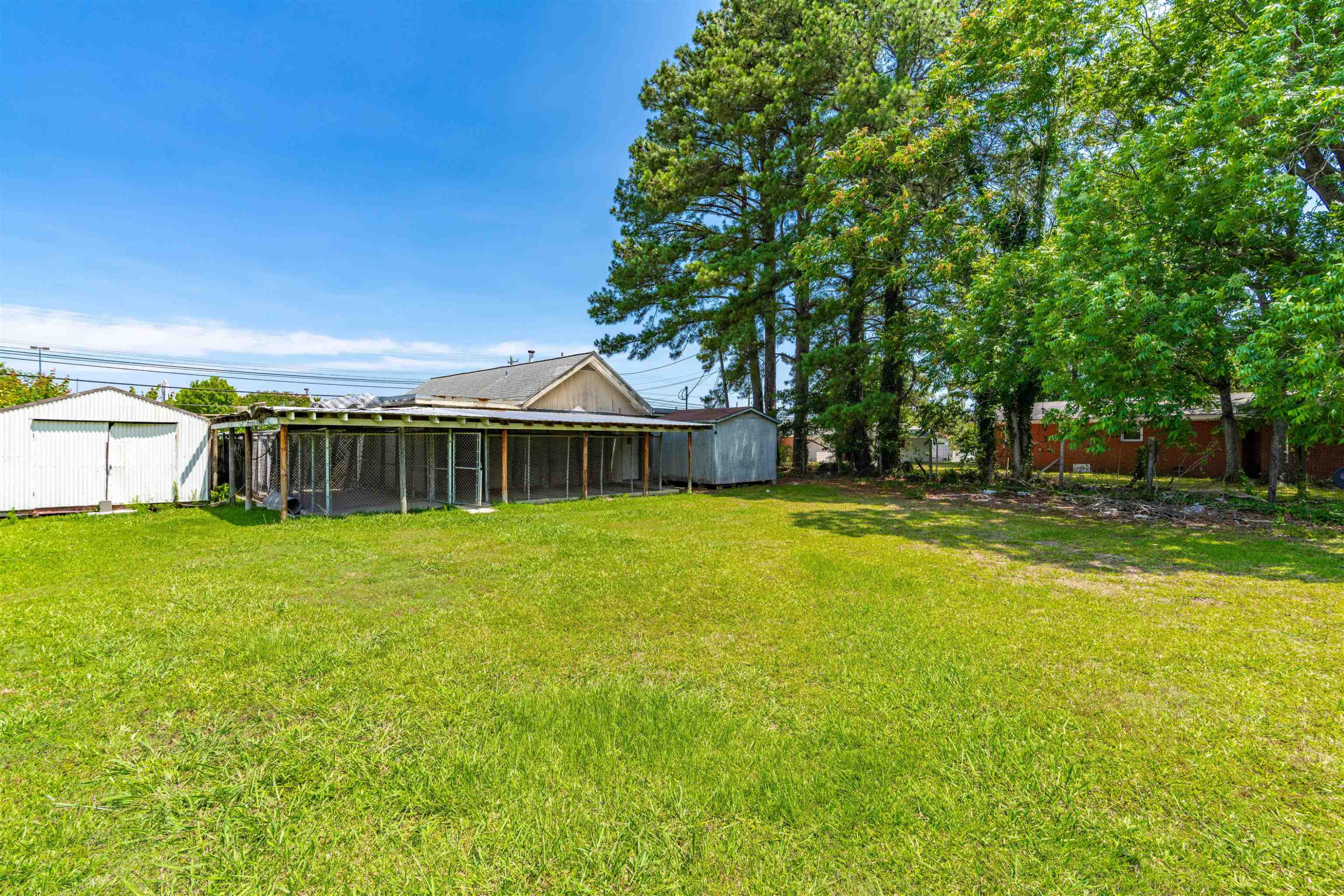 1266 N Brightleaf Boulevard Property Photo 28