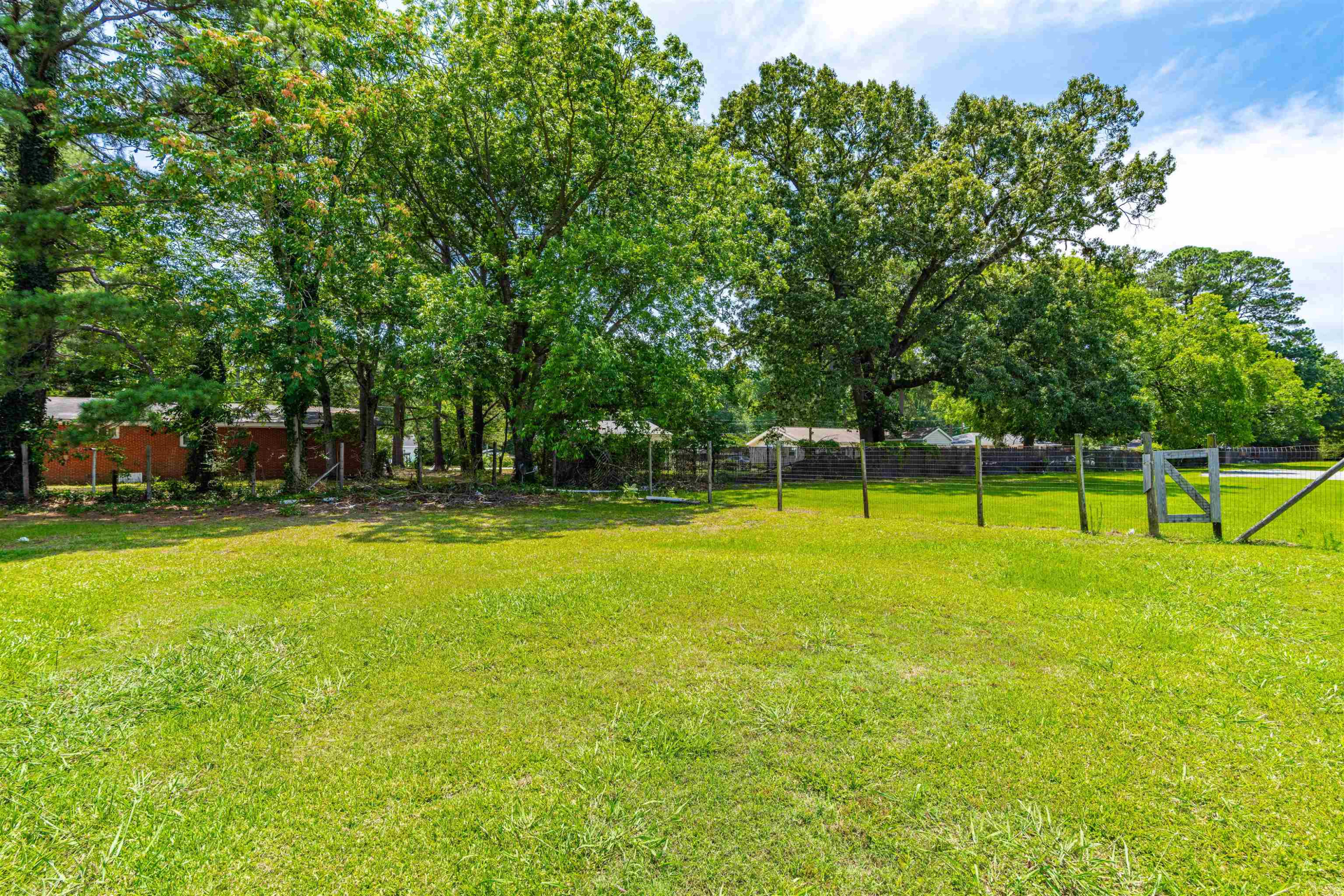 1266 N Brightleaf Boulevard Property Photo 29