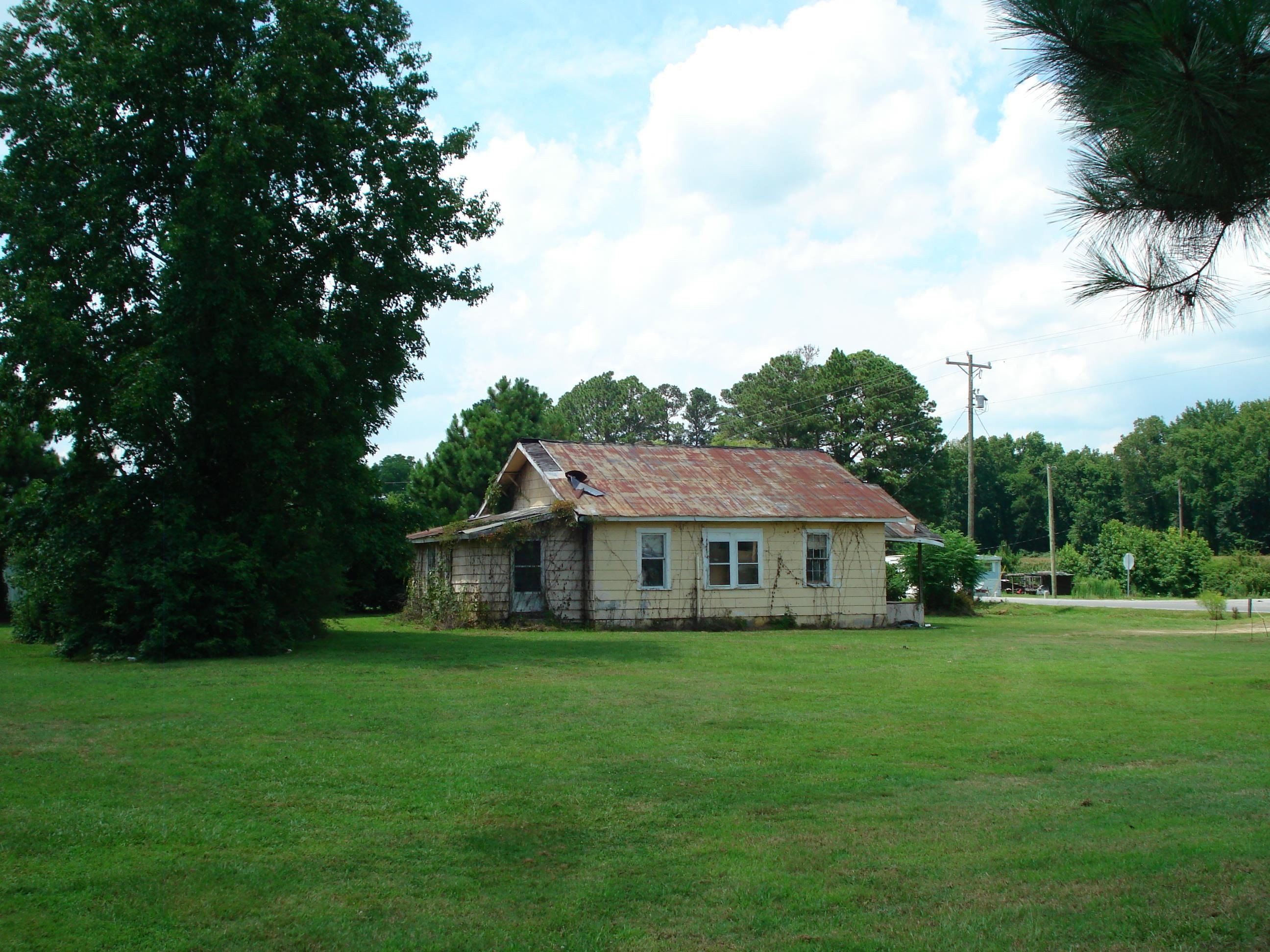 528 Long Branch Road Property Photo 11