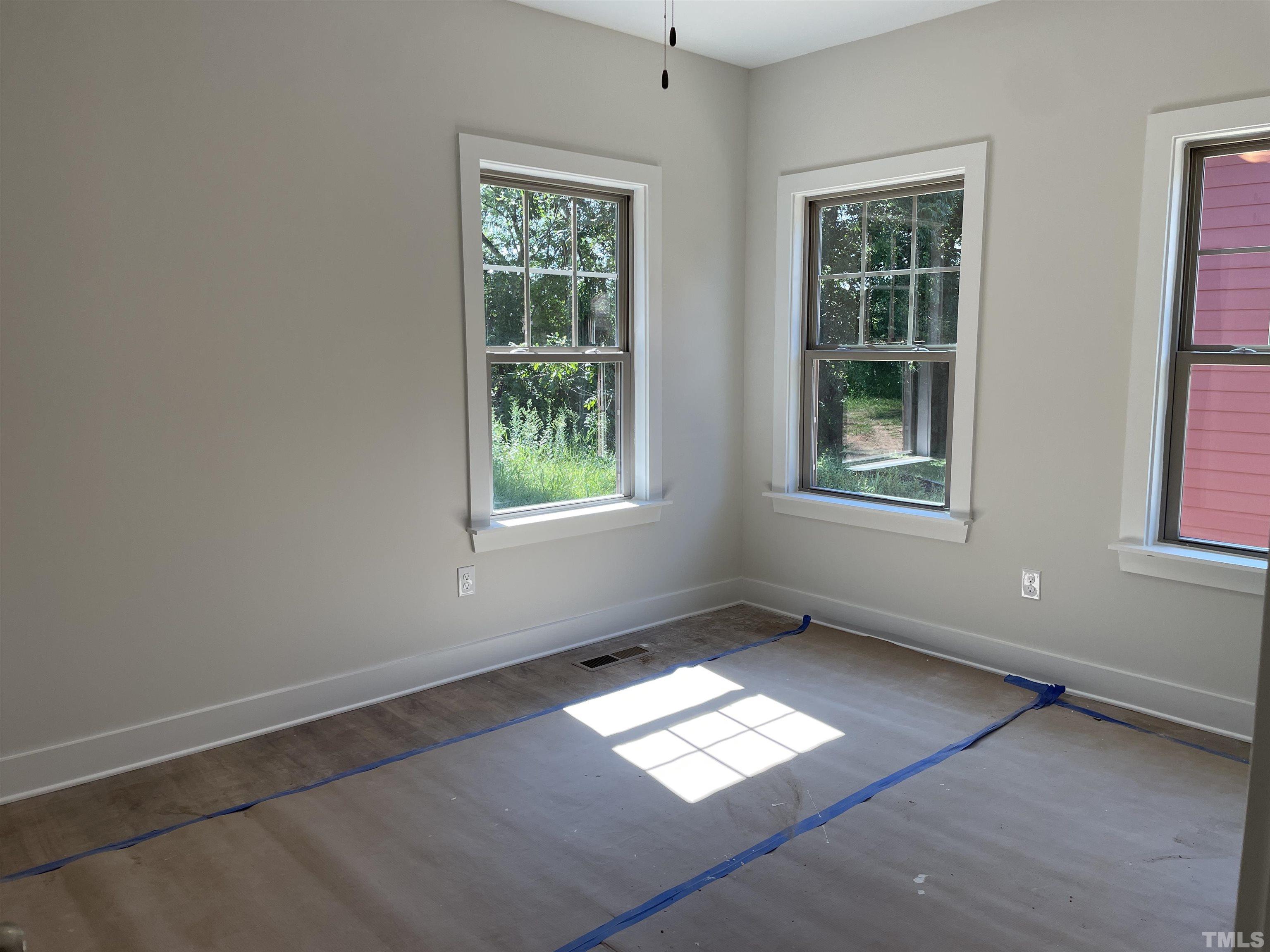 703a Grant Street Property Photo 11