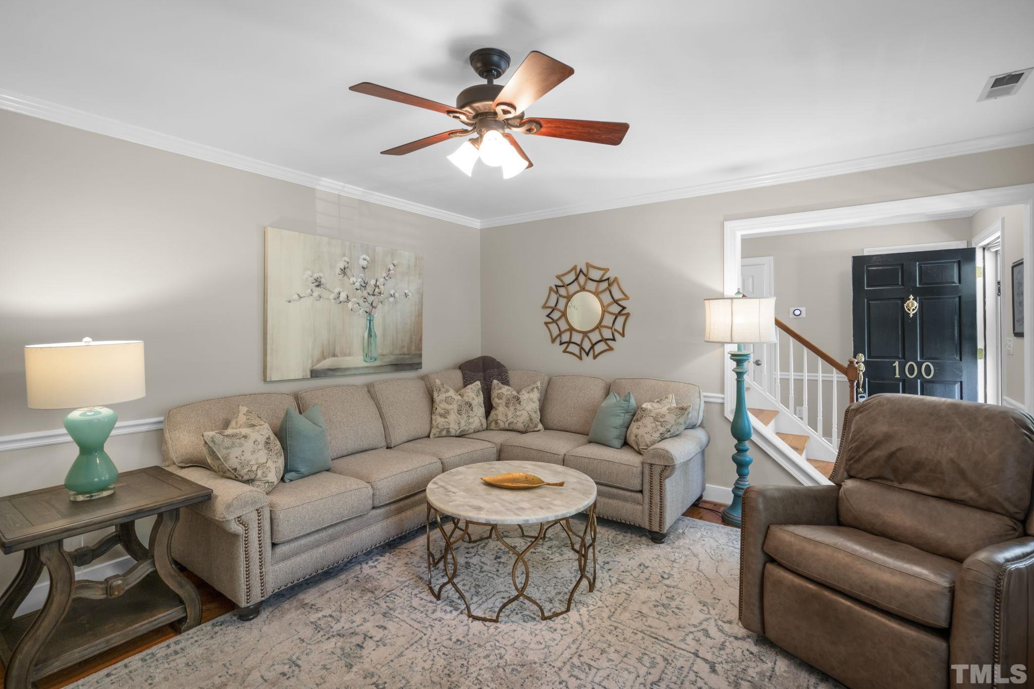100 Haverstock Court Property Photo 8