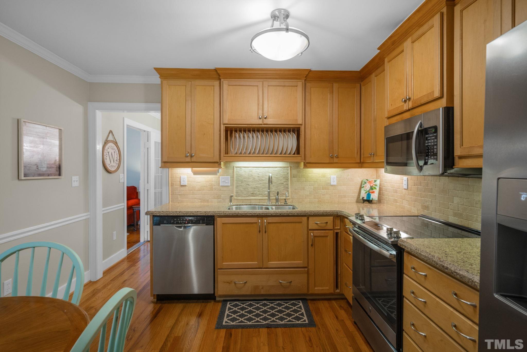 100 Haverstock Court Property Photo 12
