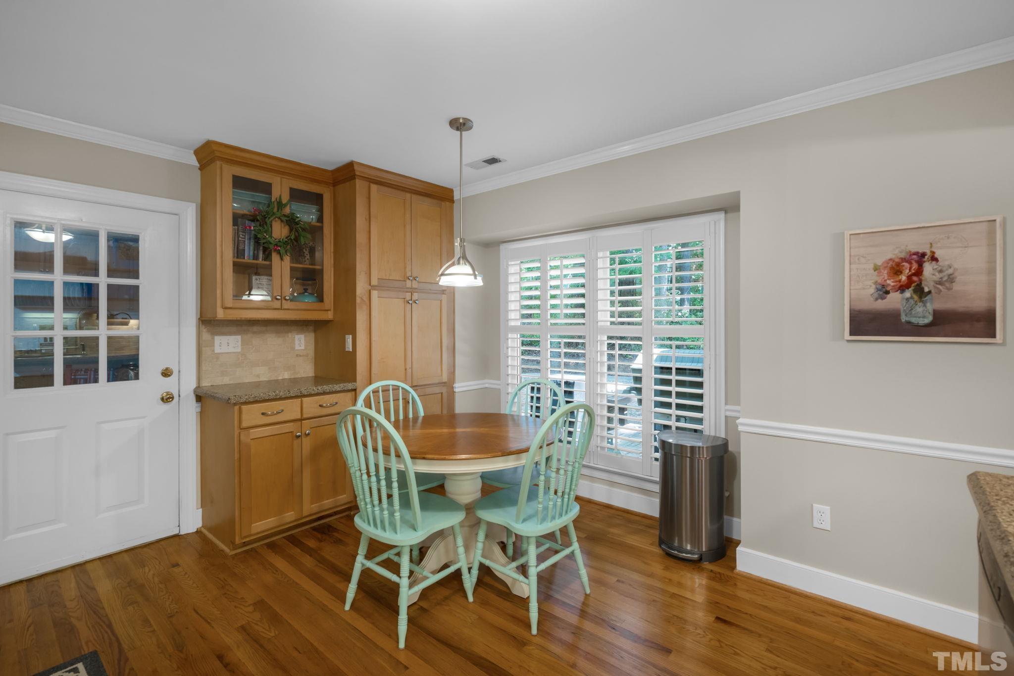 100 Haverstock Court Property Photo 13