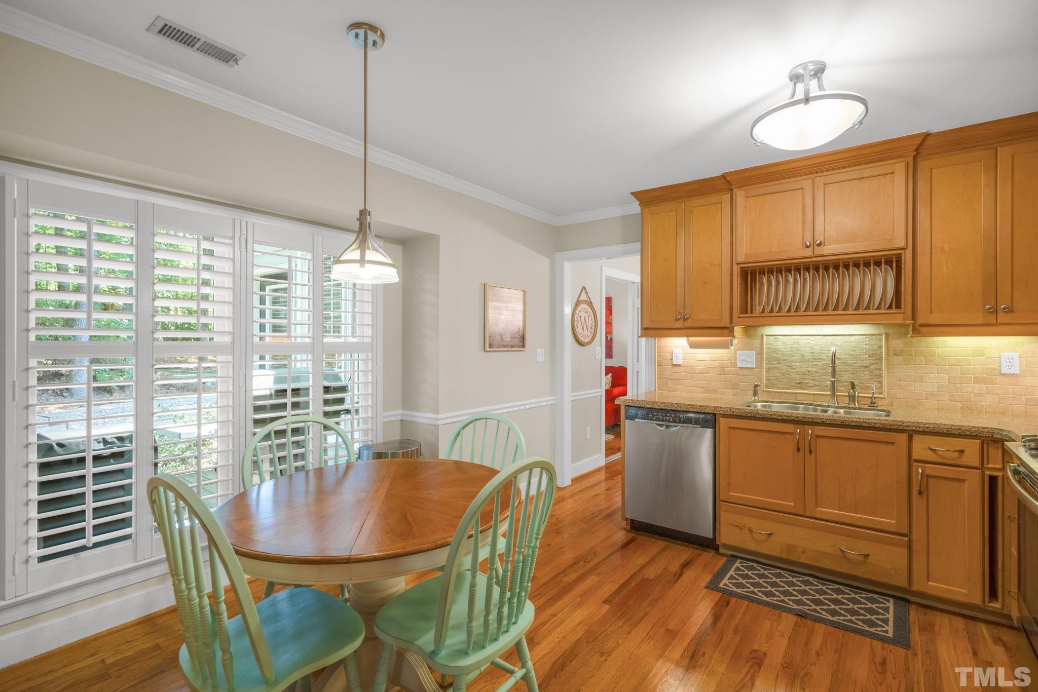 100 Haverstock Court Property Photo 16