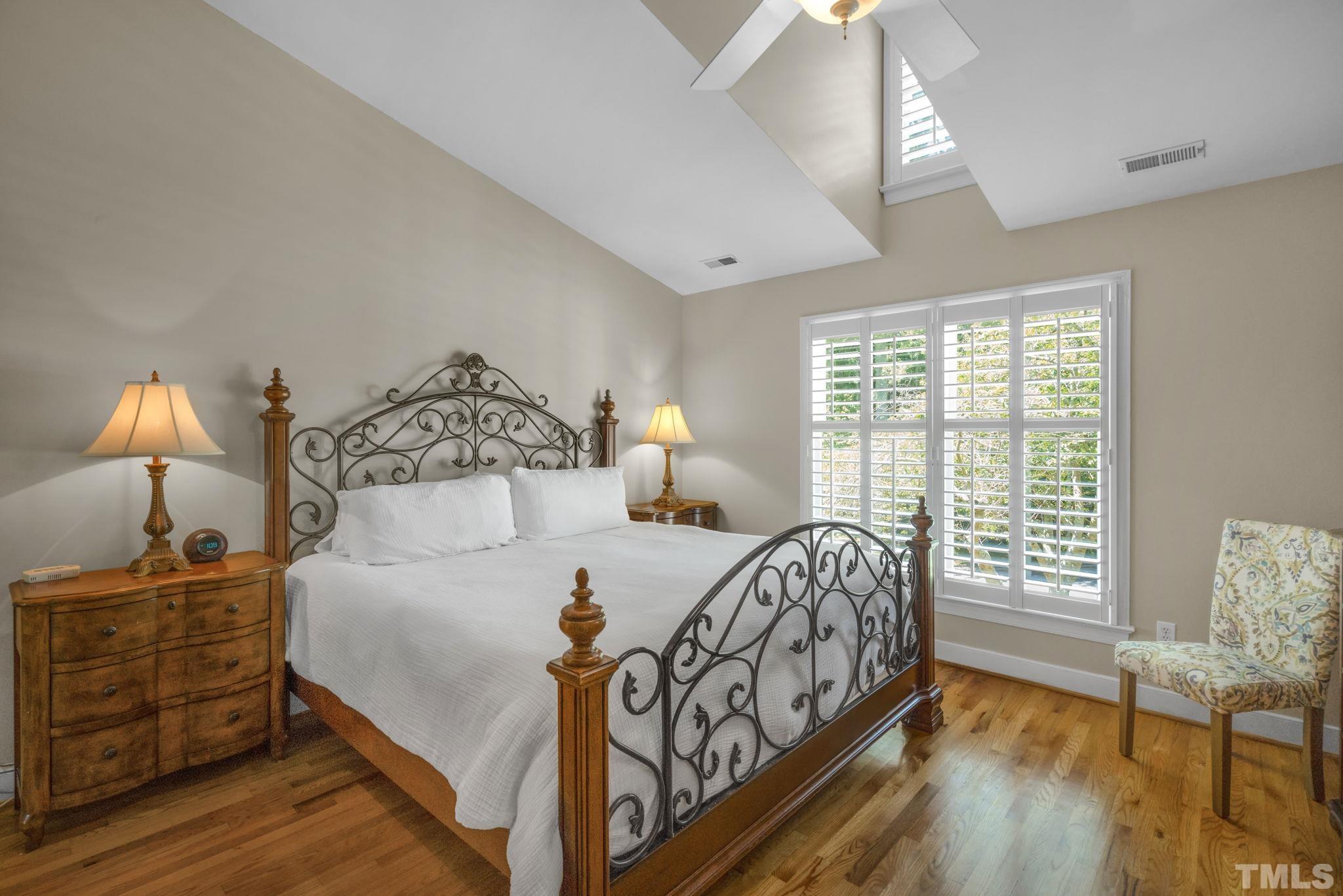 100 Haverstock Court Property Photo 19
