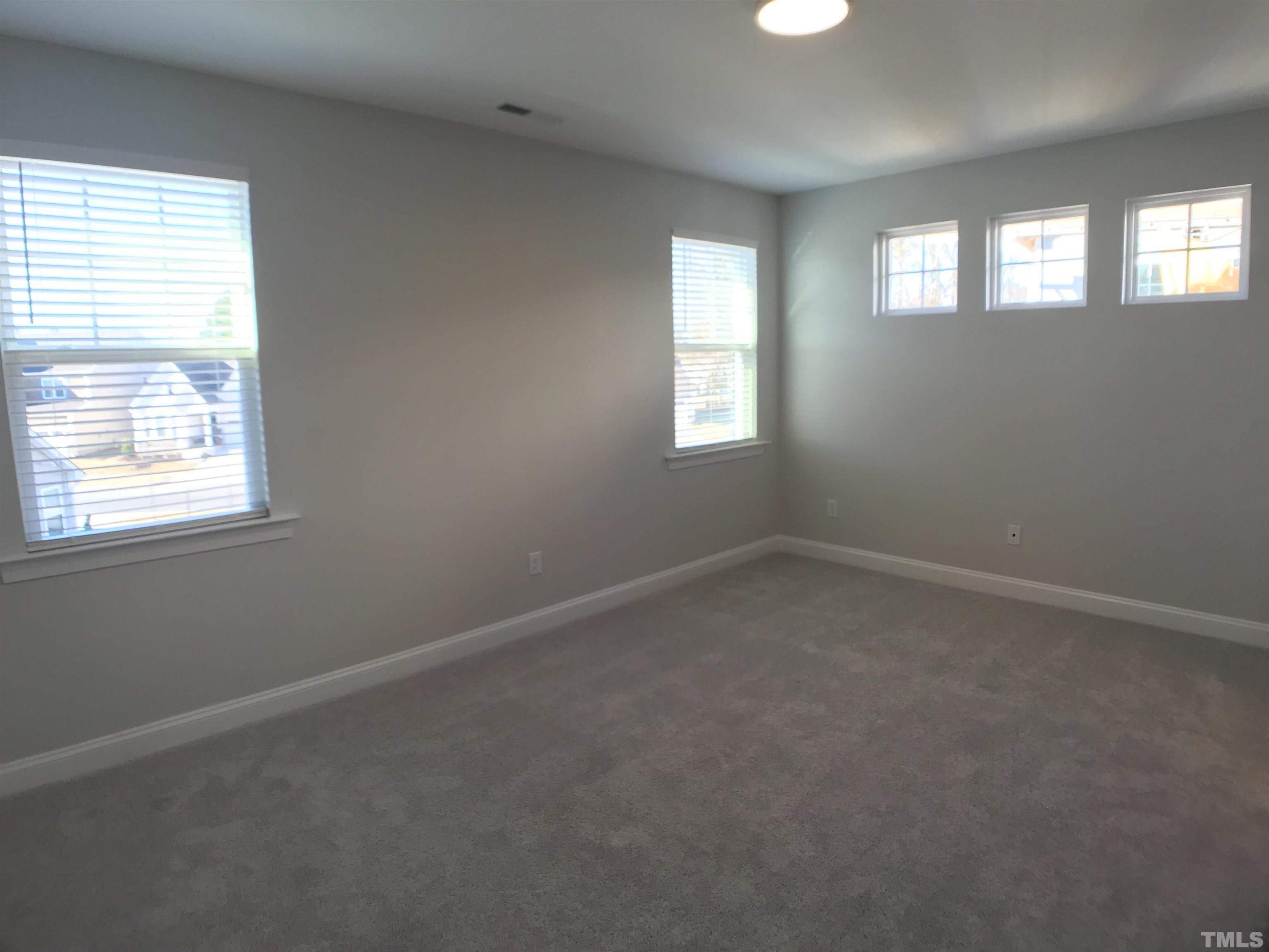 1020 Falling Rock Place Property Photo 8