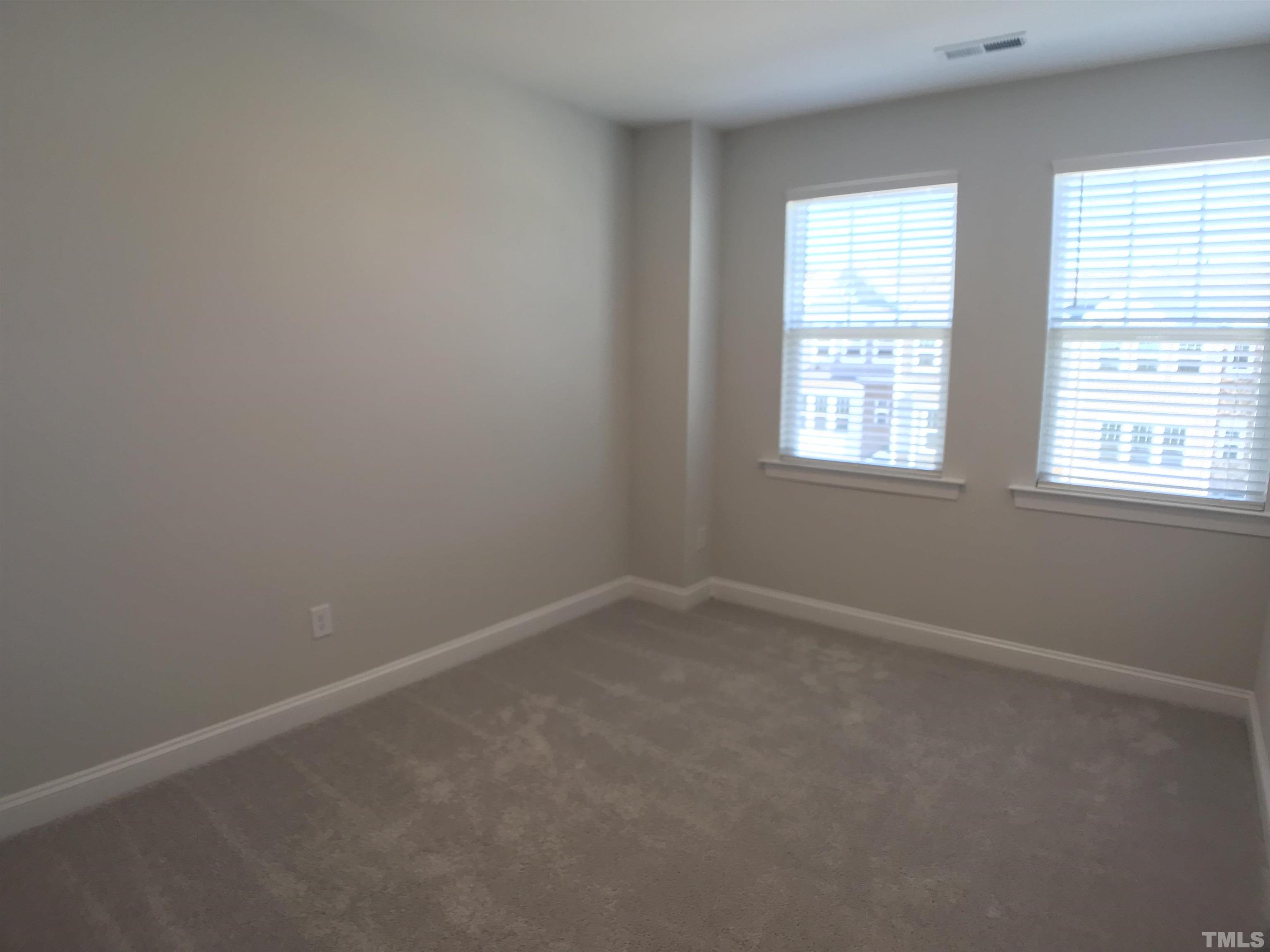 1020 Falling Rock Place Property Photo 11