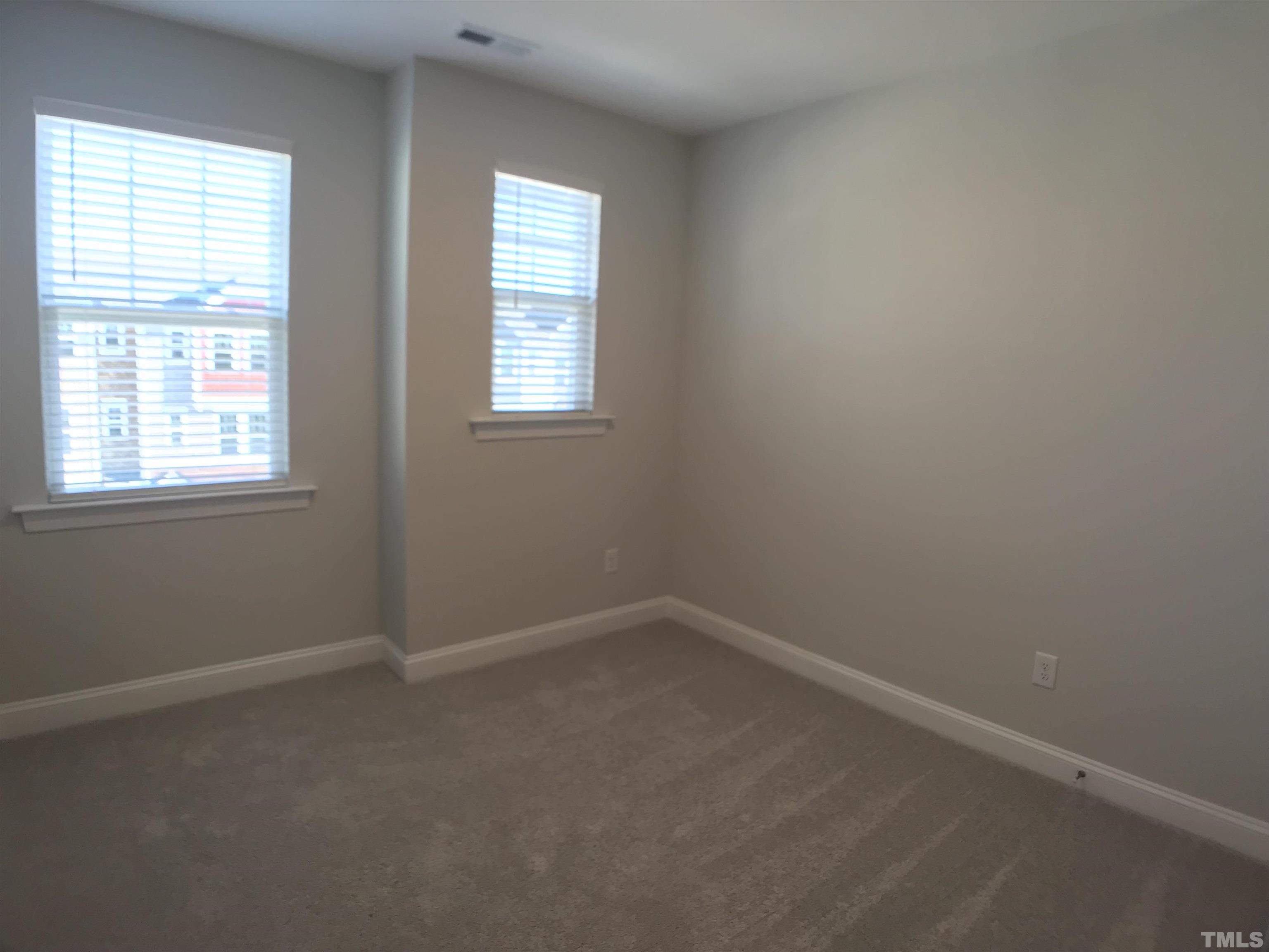 1020 Falling Rock Place Property Photo 12