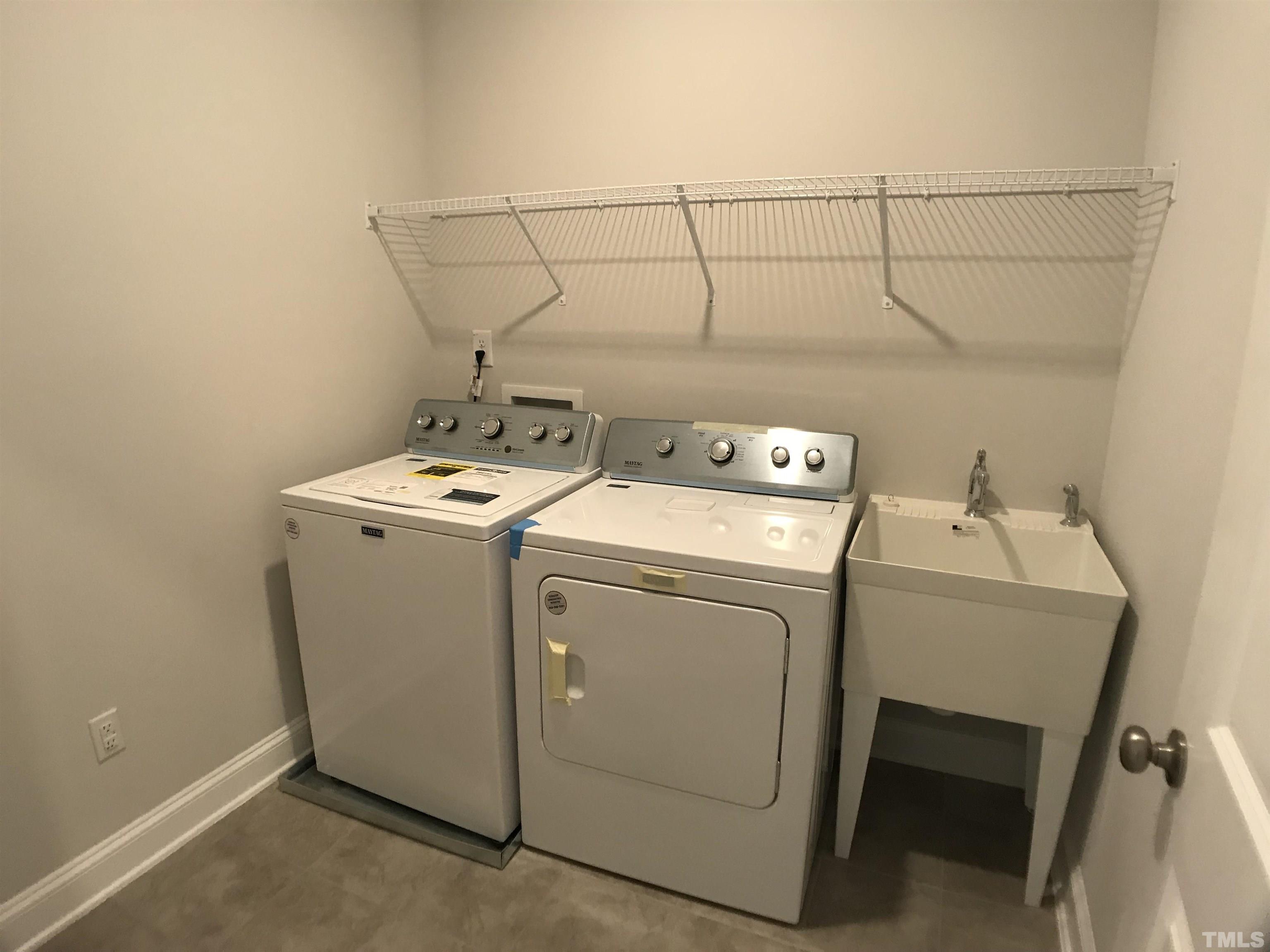 1020 Falling Rock Place Property Photo 17