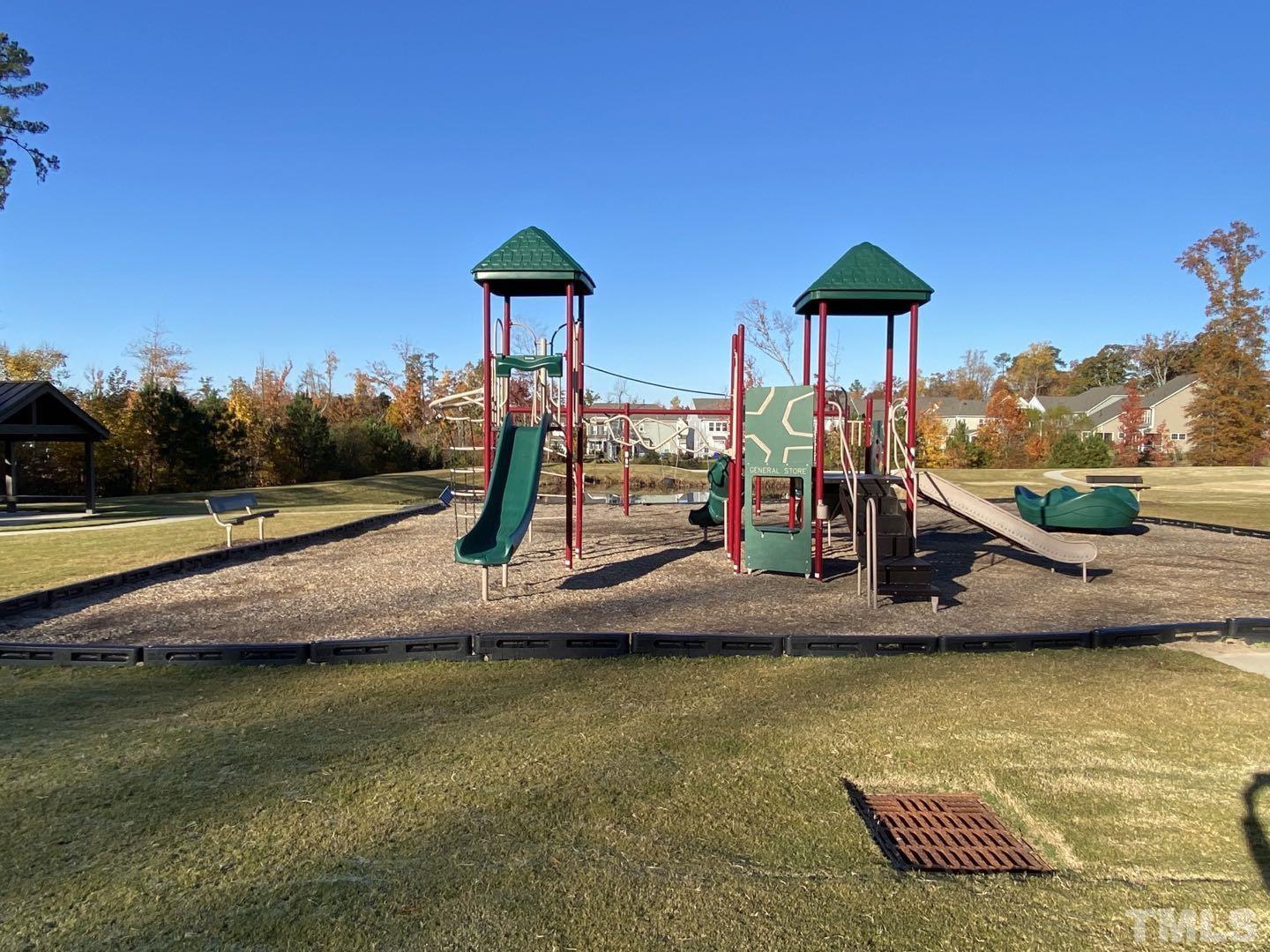 1020 Falling Rock Place Property Photo 24