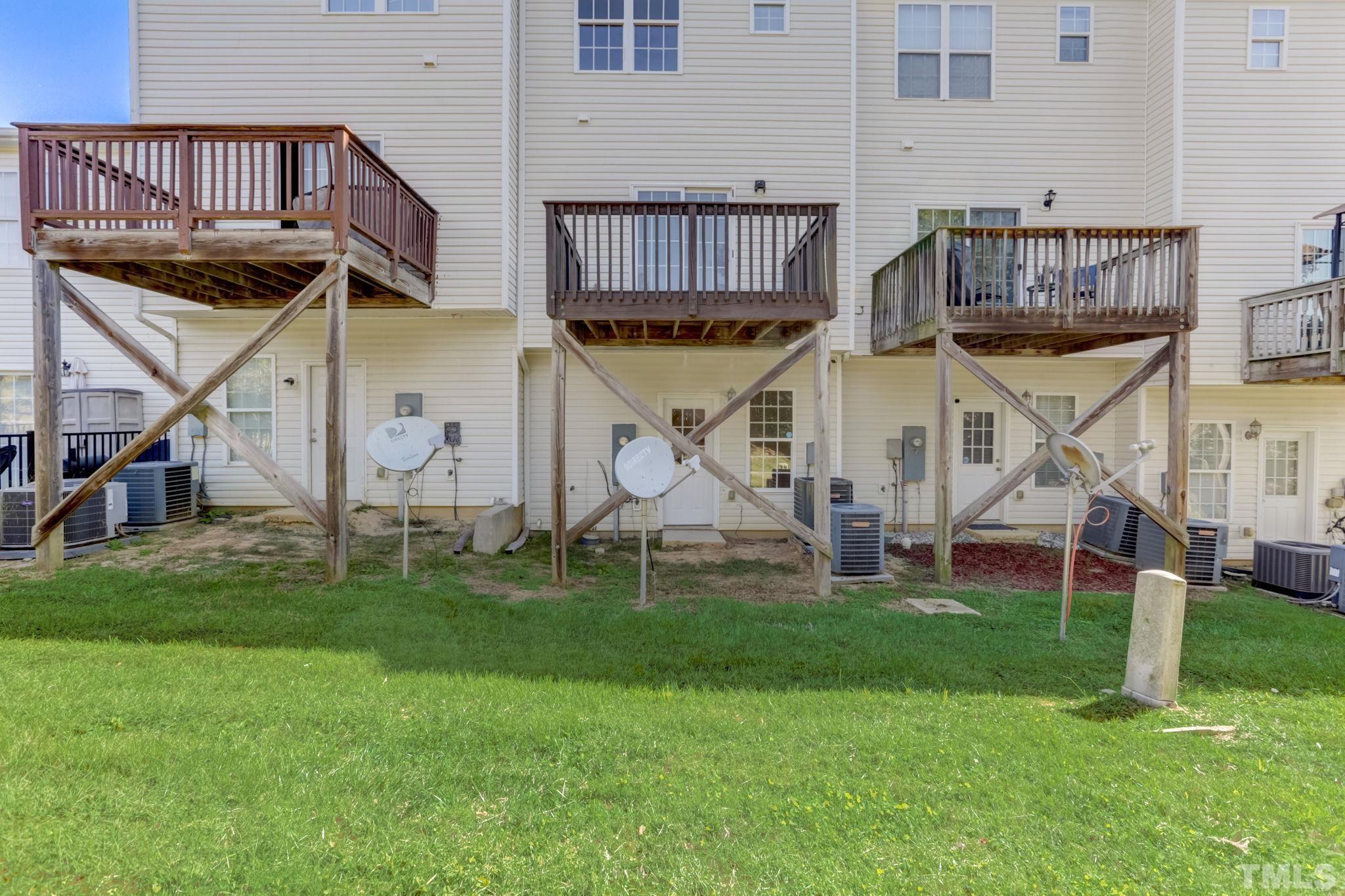 650 Ganyard Farm Way # 18 Property Photo 18