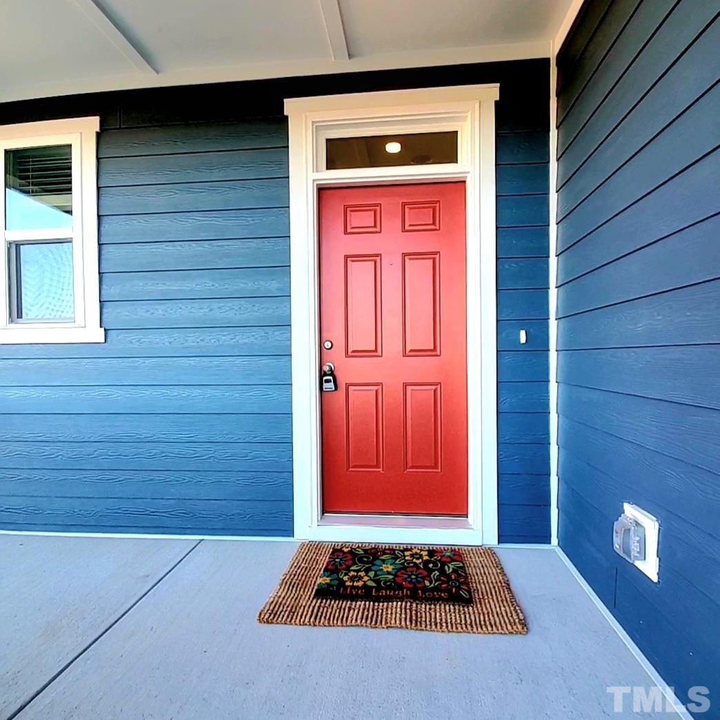 836 Emmer Street Property Photo 2