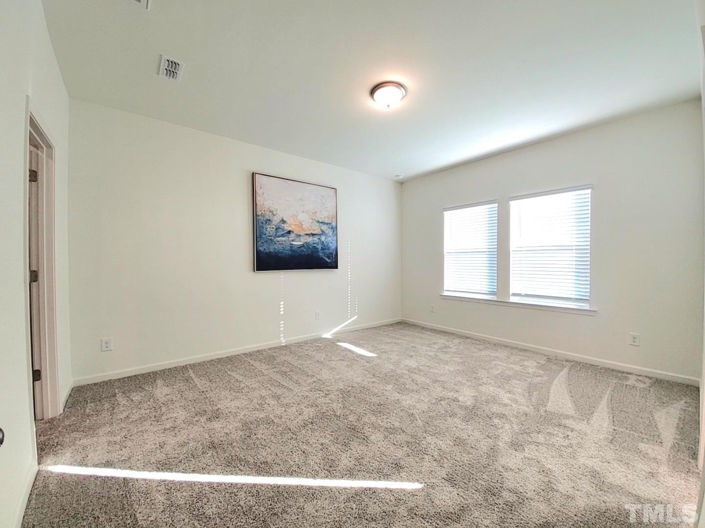 836 Emmer Street Property Photo 5