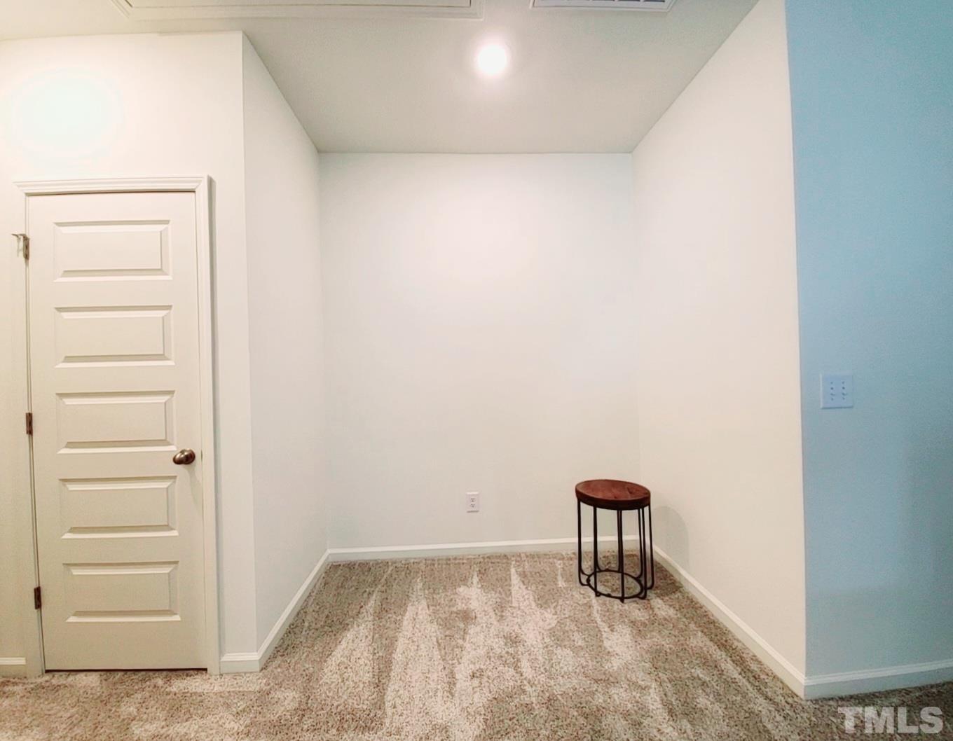 836 Emmer Street Property Photo 12