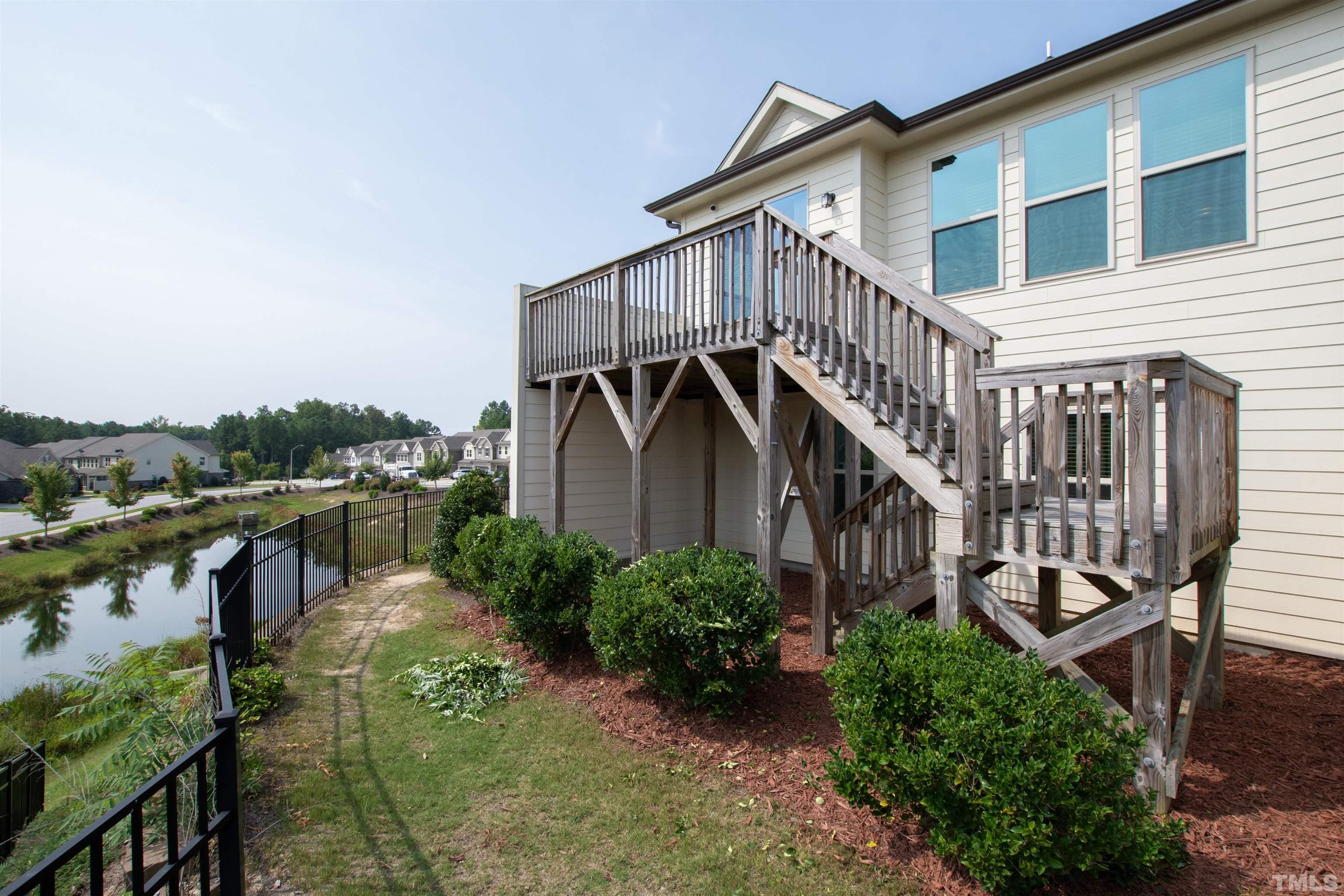223 Alamosa Place Property Photo 41