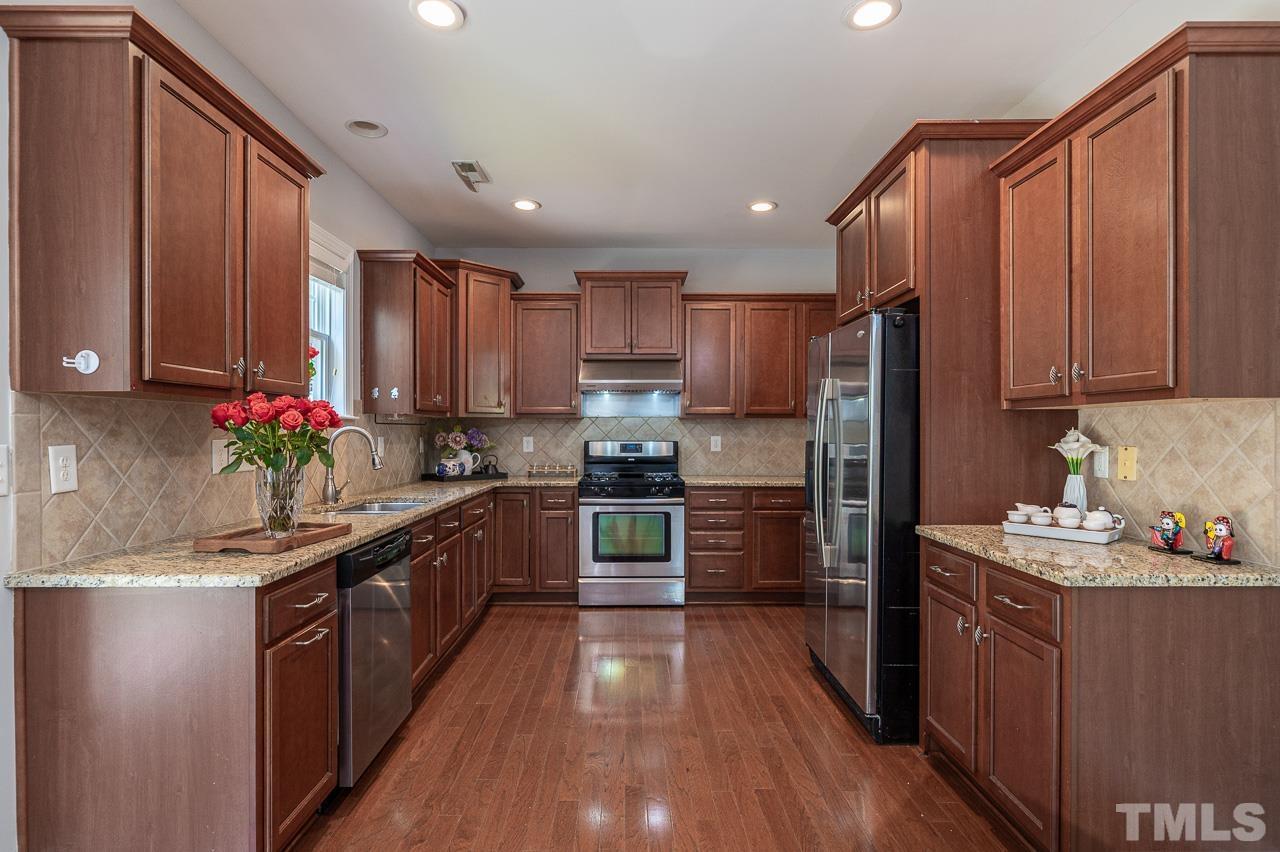 1756 Laurel Park Place Property Photo 12