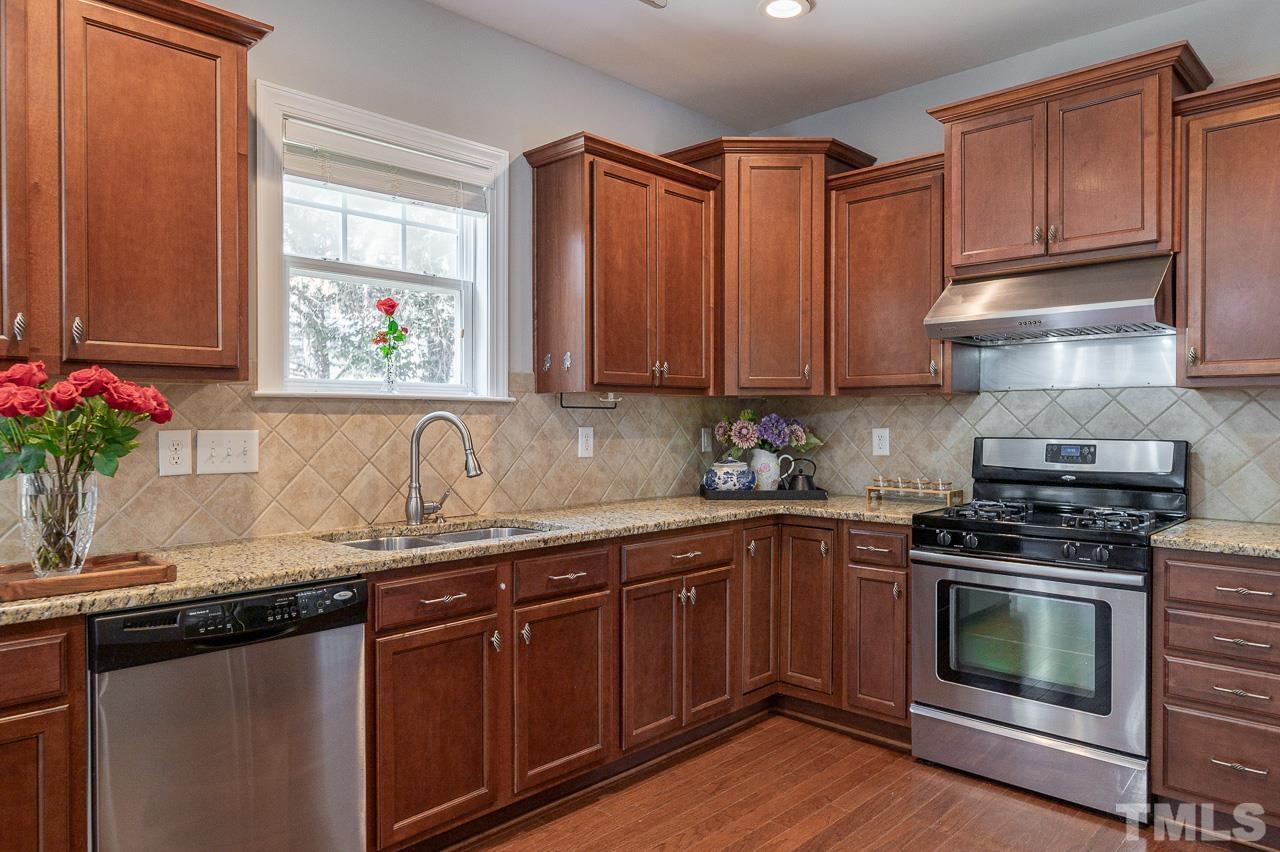 1756 Laurel Park Place Property Photo 13