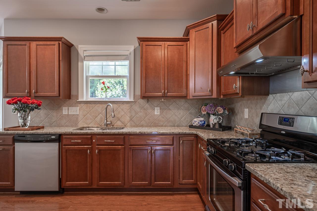 1756 Laurel Park Place Property Photo 14