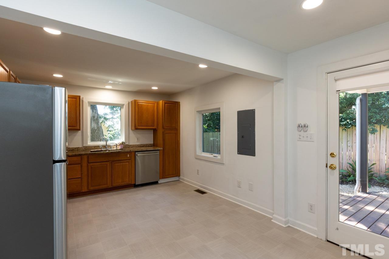 622 New Road Property Photo 10