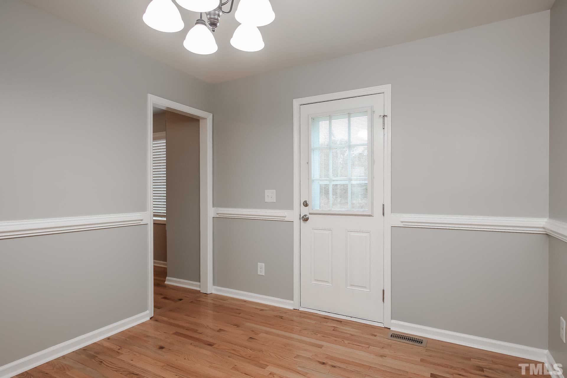 131 Langston Ridge Drive Property Photo 6