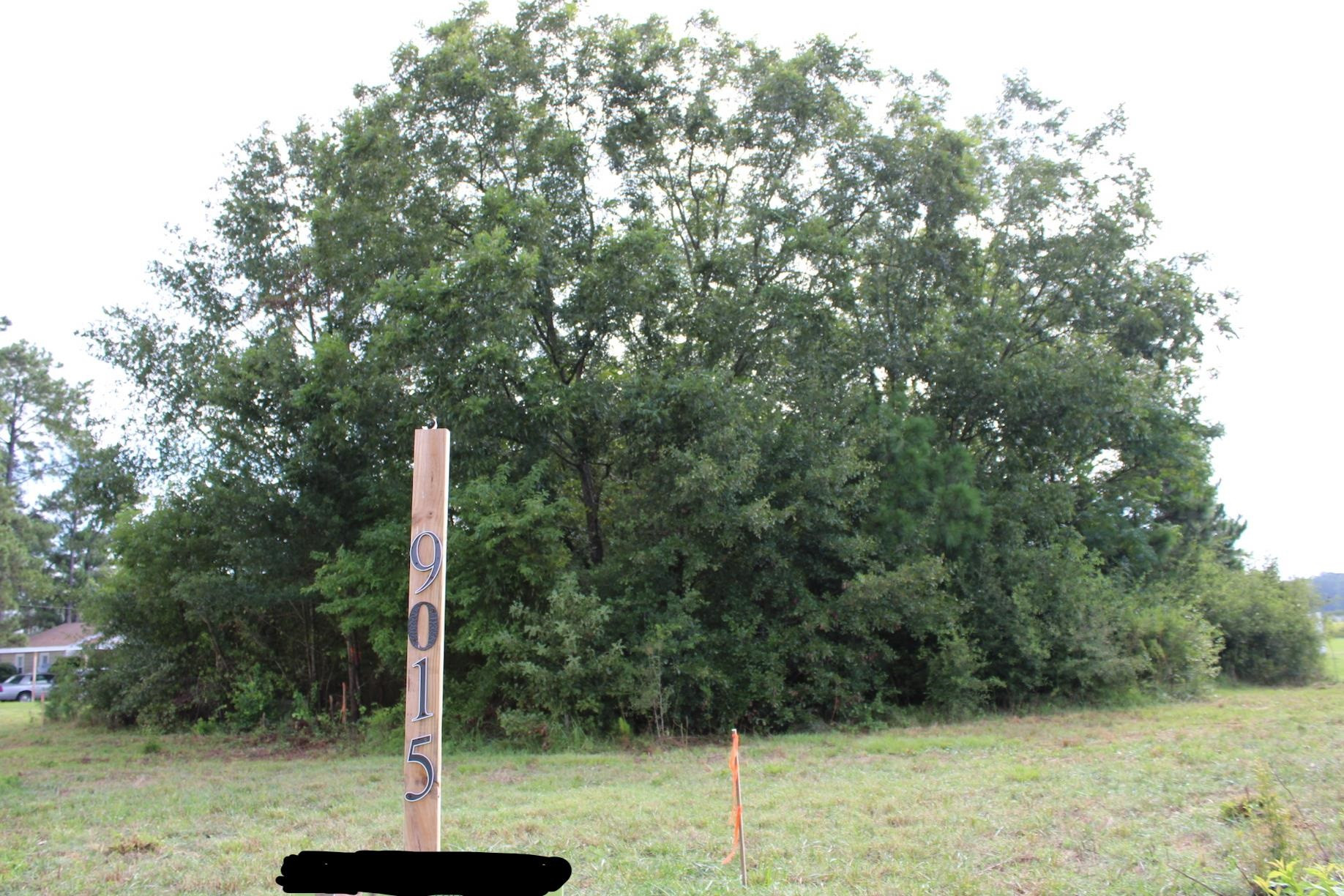 9015 Nw Brookfield Drive Property Photo