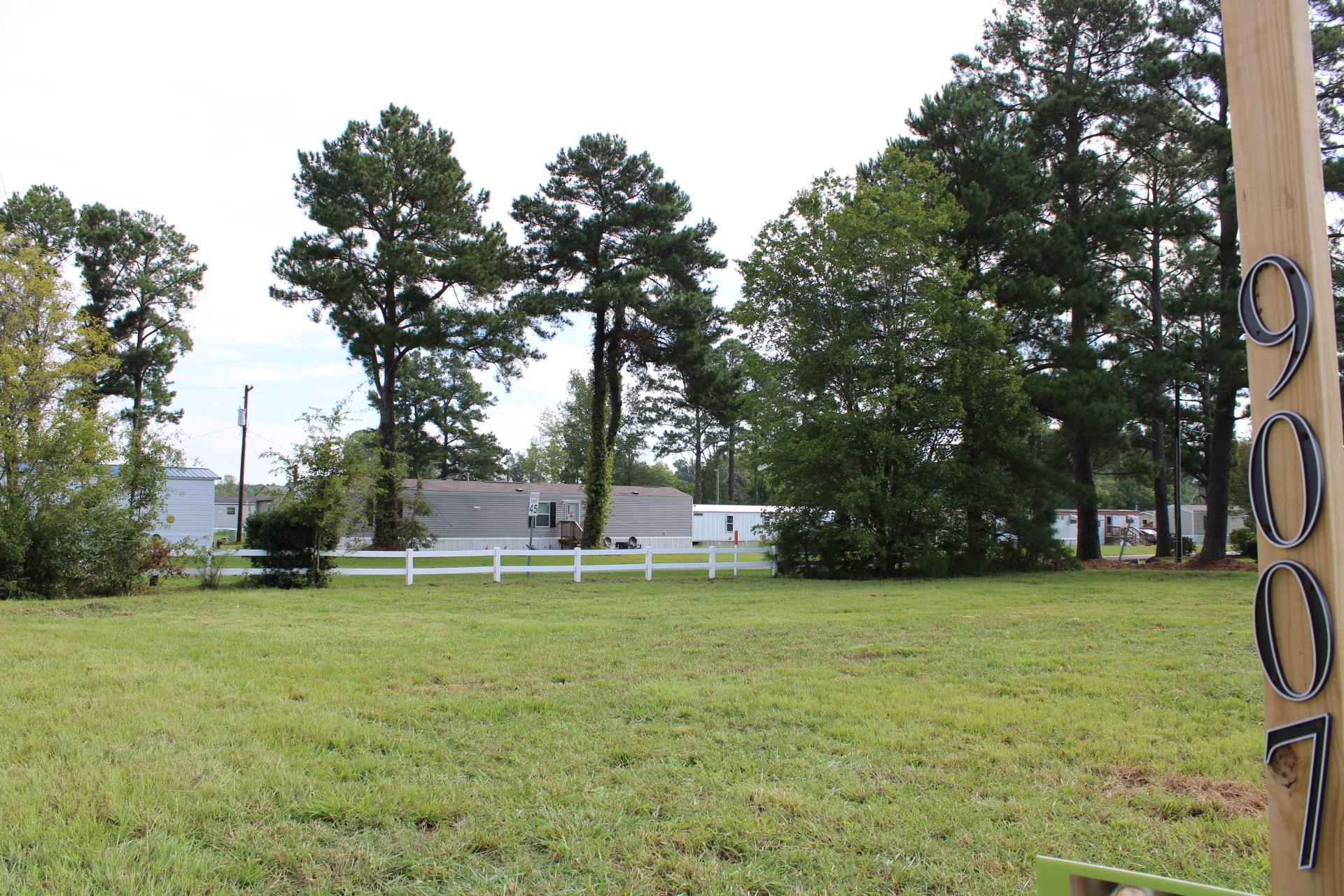 9007 Nw Brookfield Drive Property Photo 2