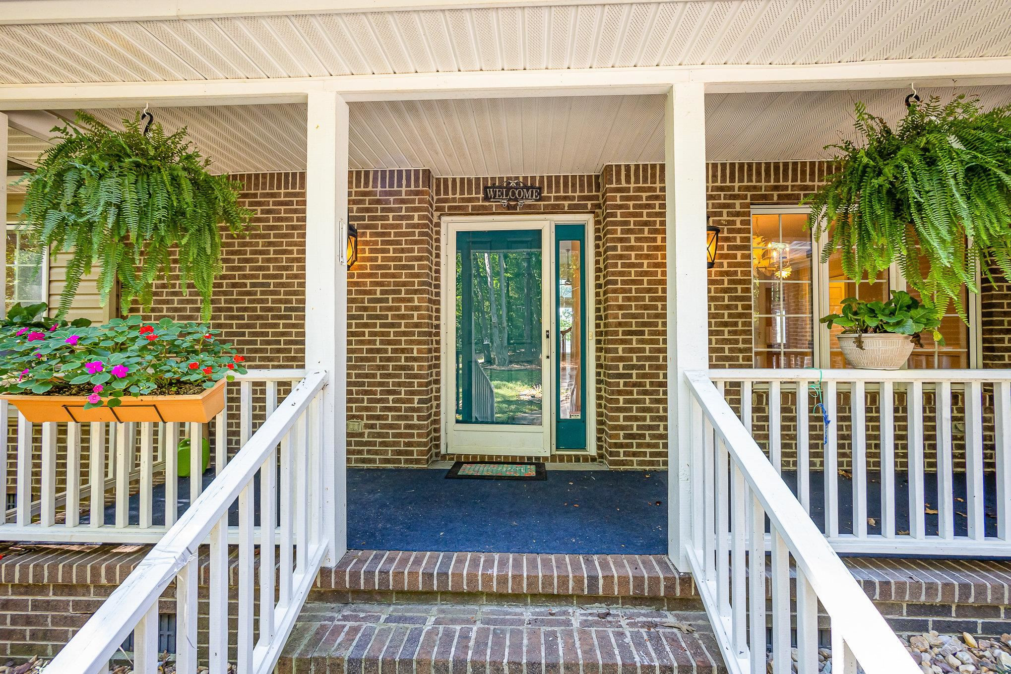 104 Fawn Cove Property Photo 4