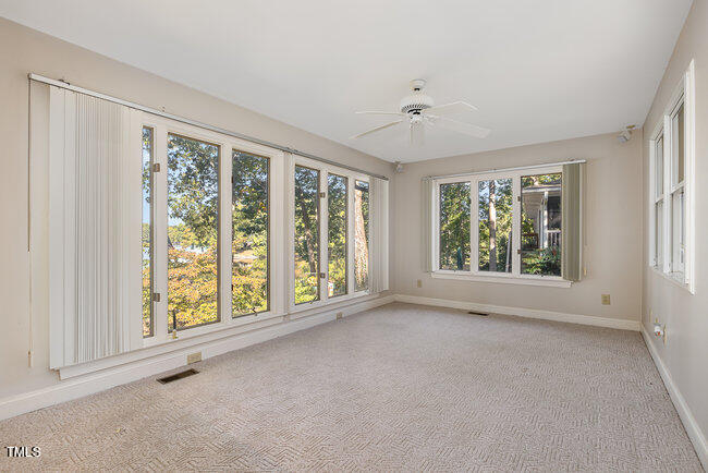 104 Fawn Cove Property Photo 15