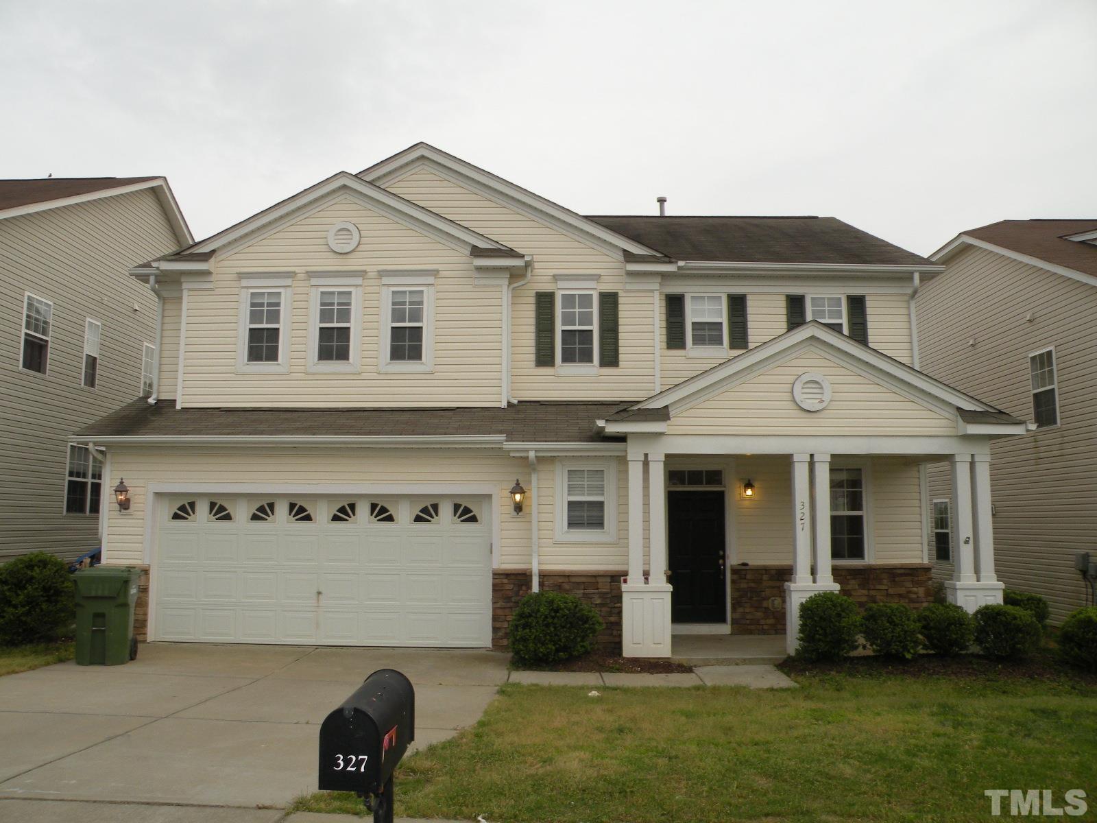 327 Larktree Lane Property Photo 1