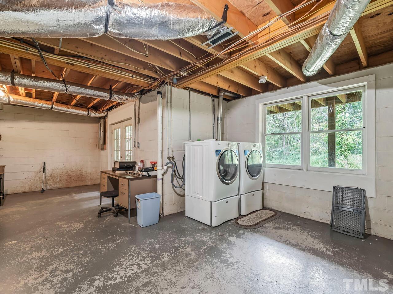 2075 E Hitesburg Road Property Photo 32