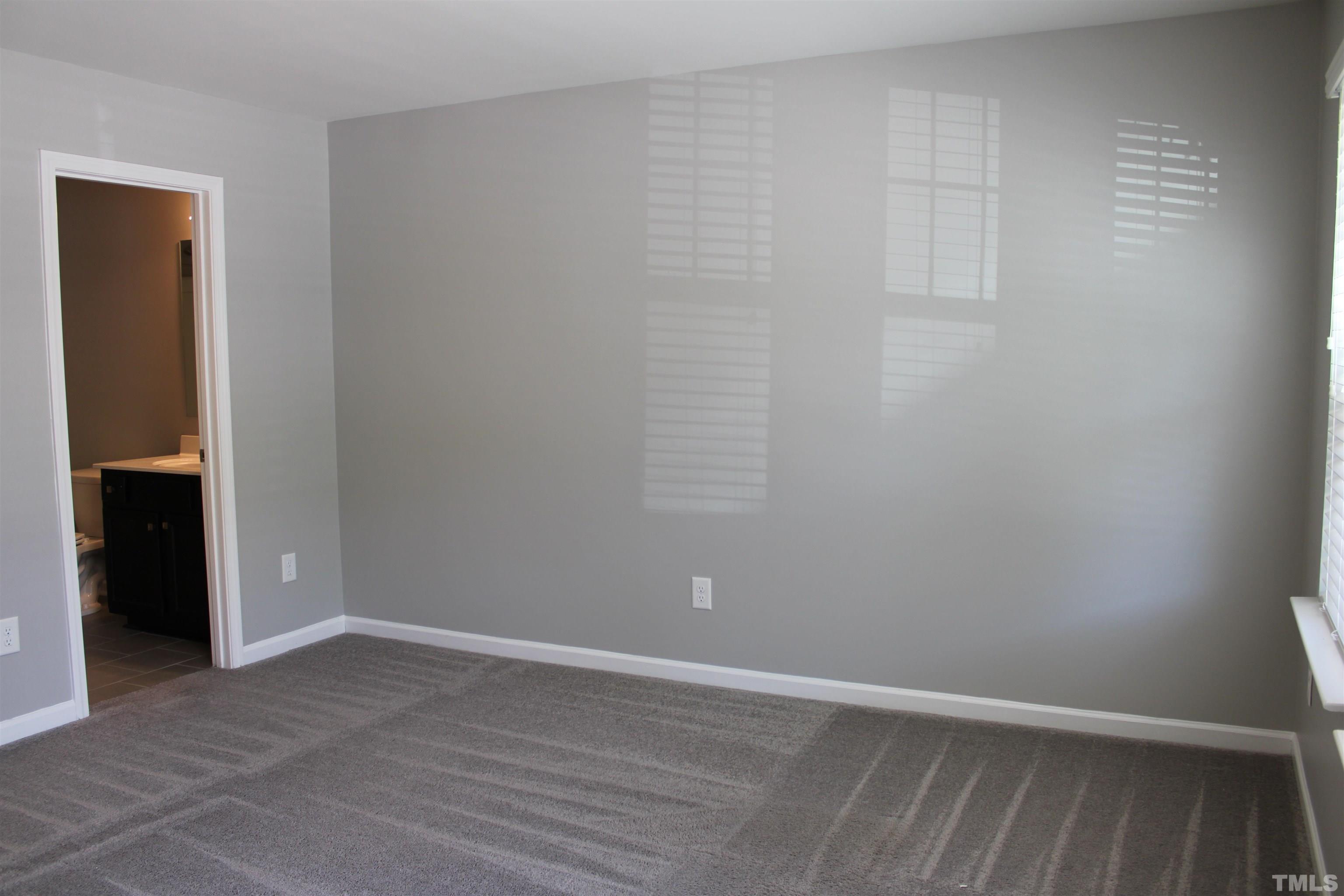 587 Grand Central Station Property Photo 2