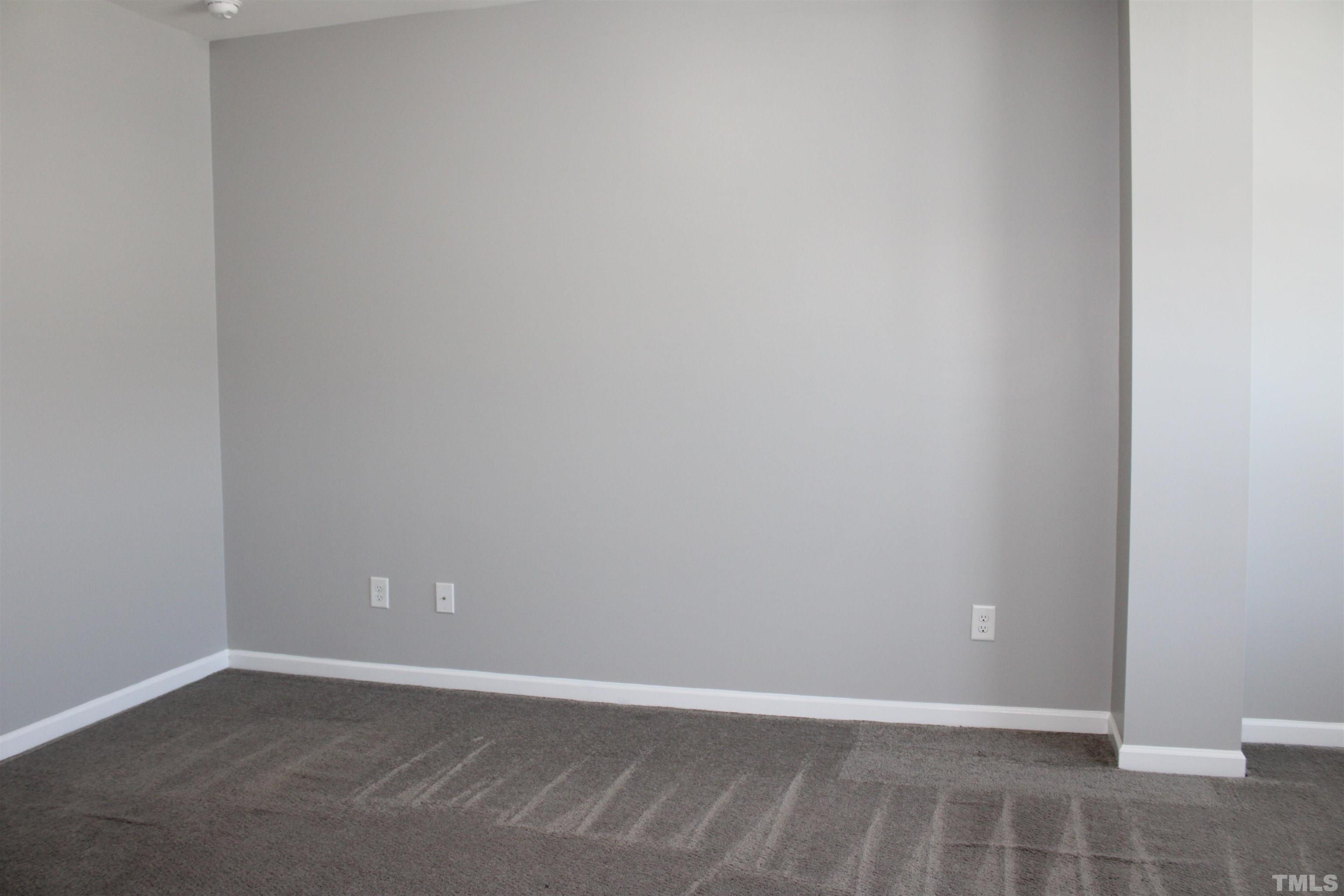 587 Grand Central Station Property Photo 16