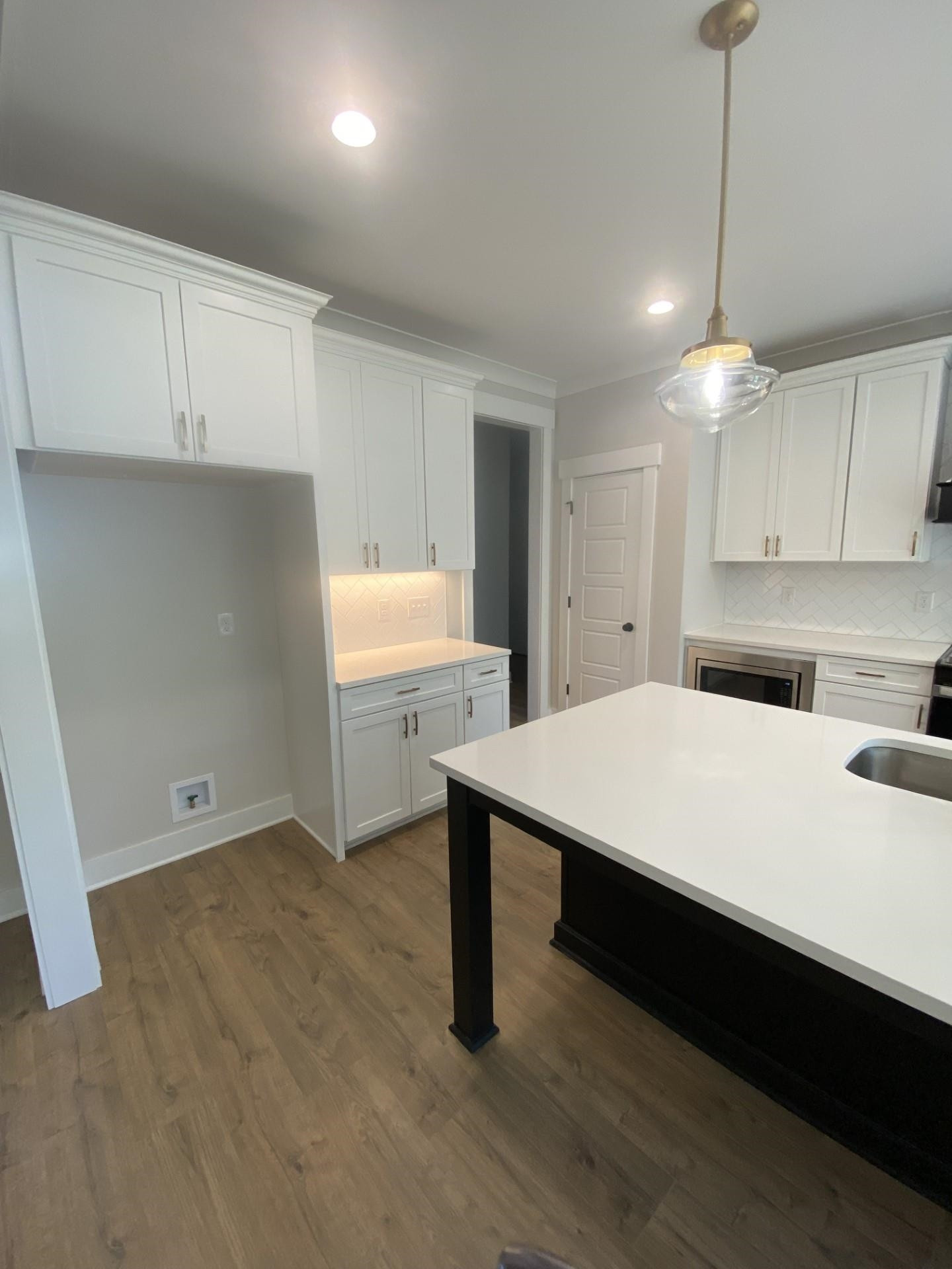 43 Walnut Hall Court Property Photo 6