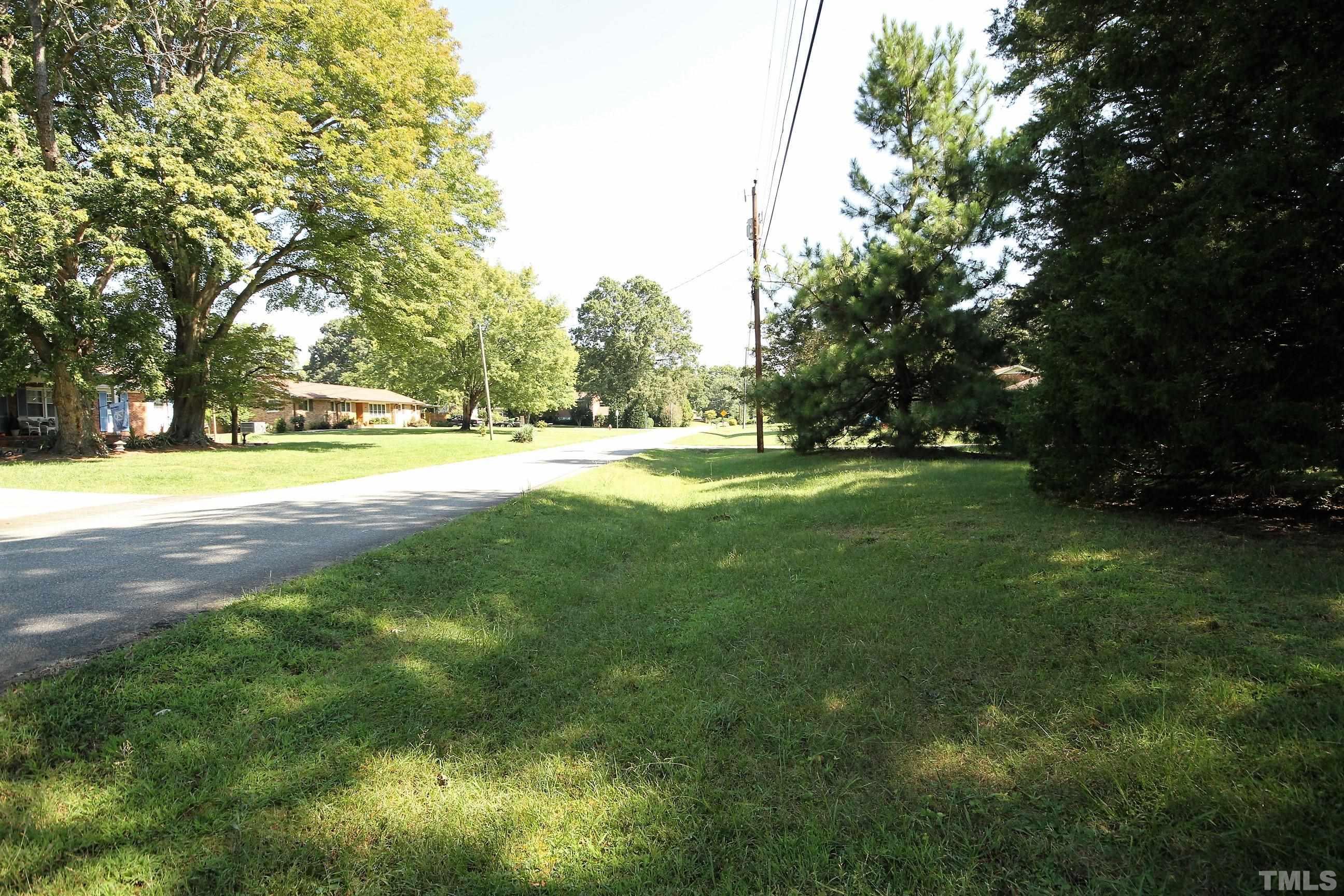 2406 Woodridge Road Lot 47 Property Photo 4