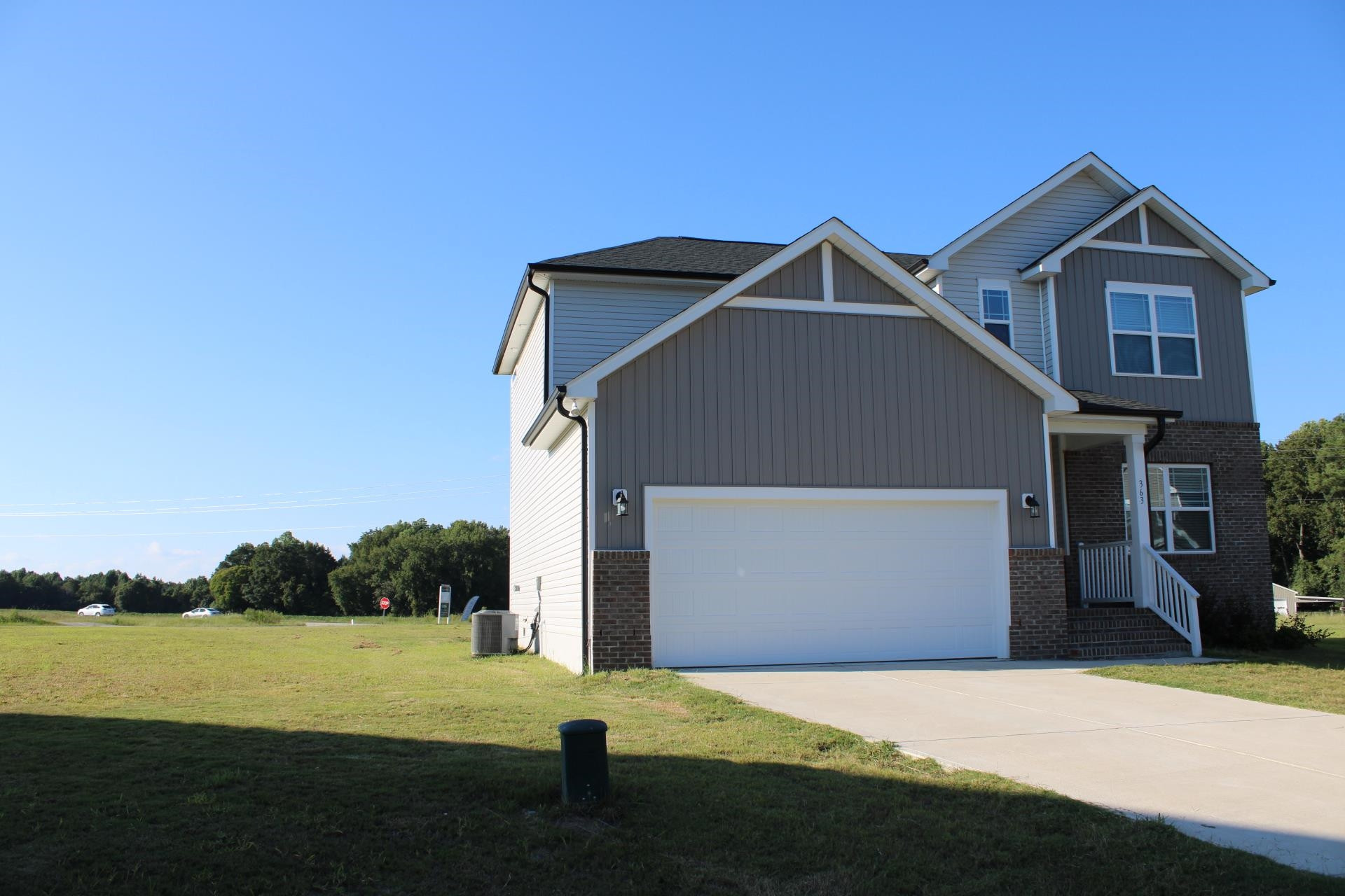 363 Avery Meadows Drive Property Photo 3