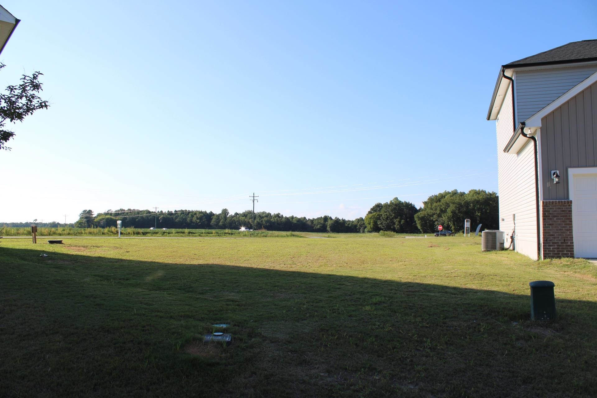 363 Avery Meadows Drive Property Photo 4