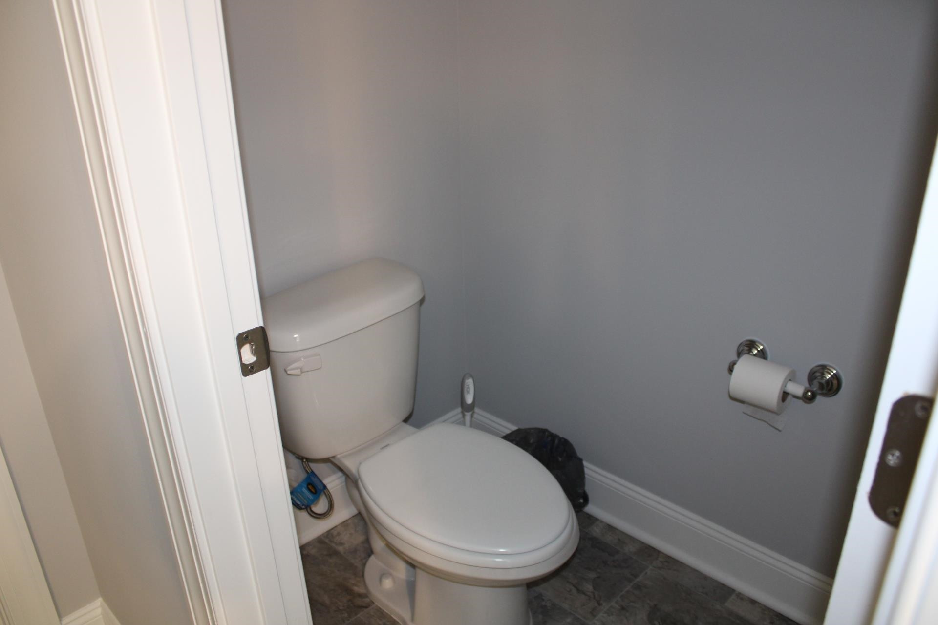 363 Avery Meadows Drive Property Photo 36
