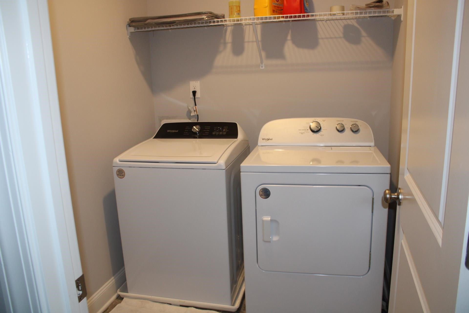 363 Avery Meadows Drive Property Photo 41