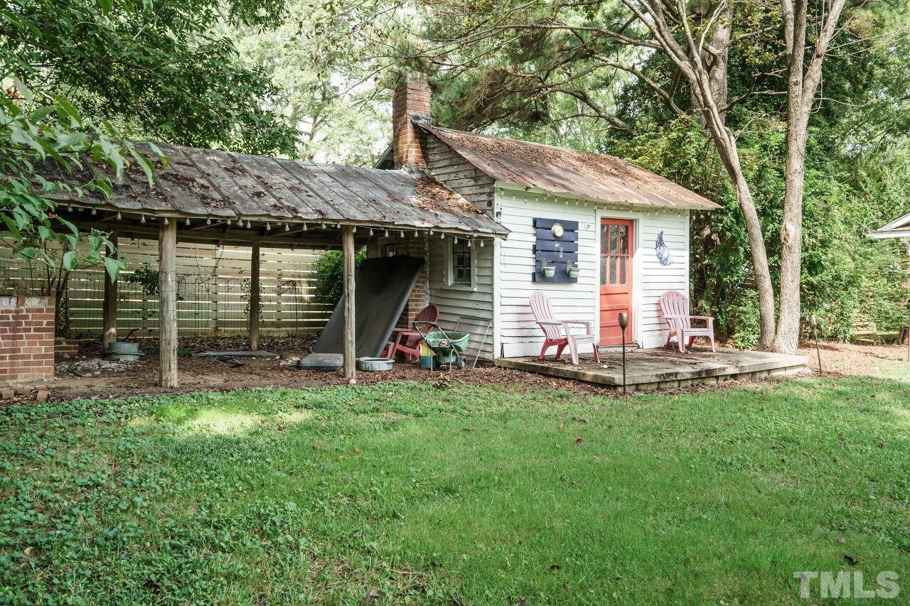 231 W Third Street Property Photo 27