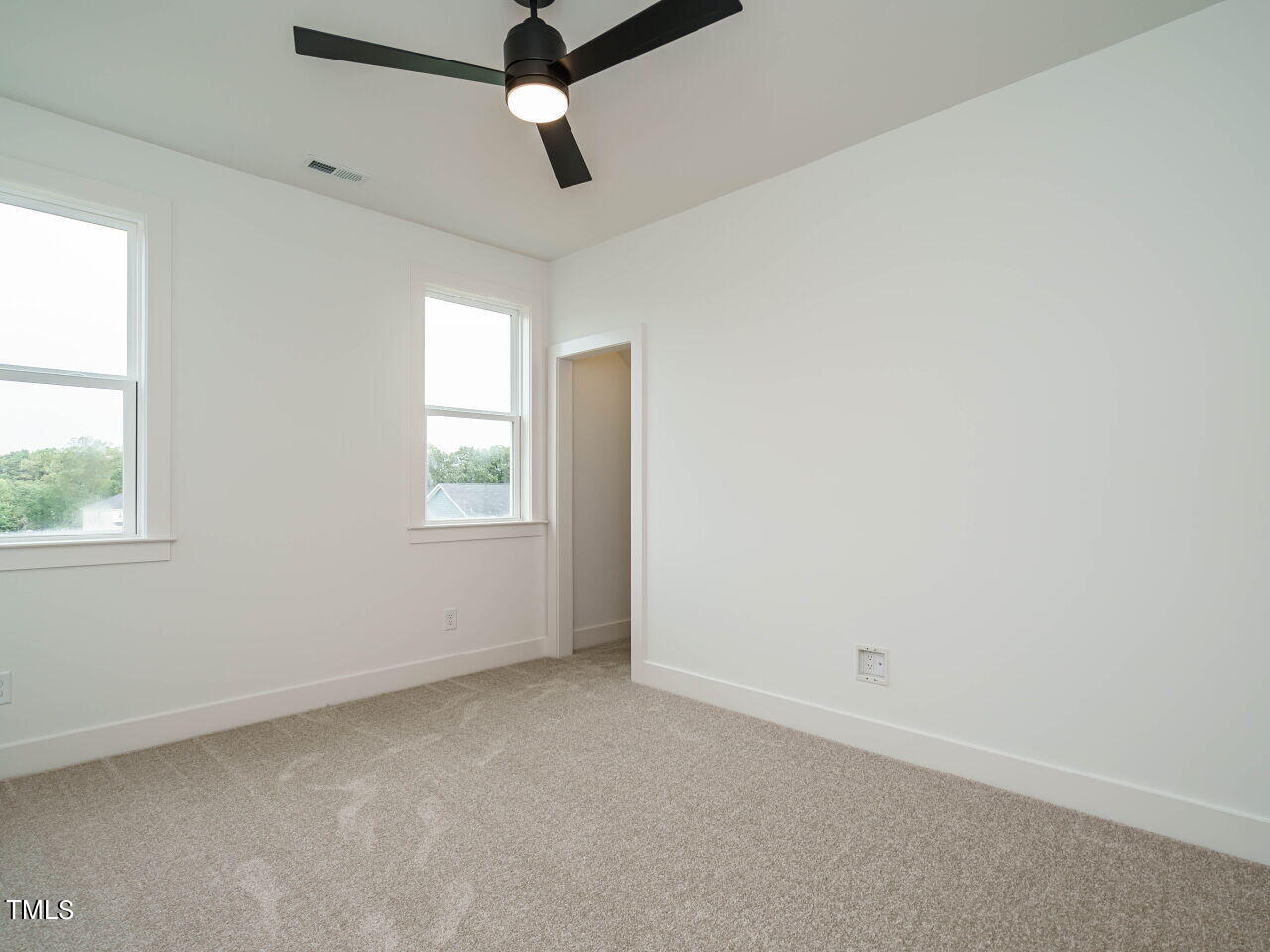 180 Pondhurst Lane Property Photo 34