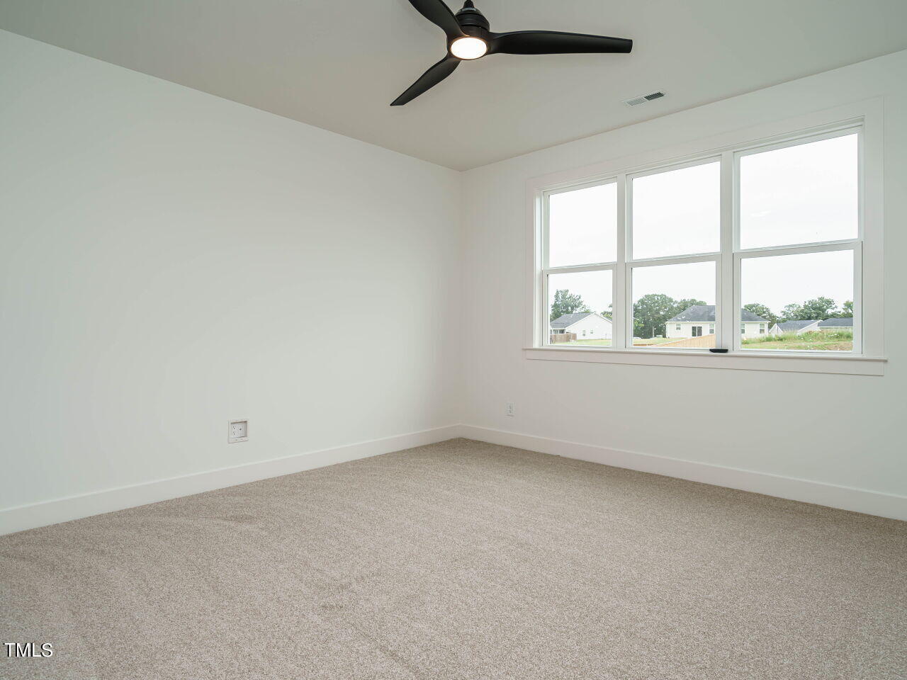 180 Pondhurst Lane Property Photo 36