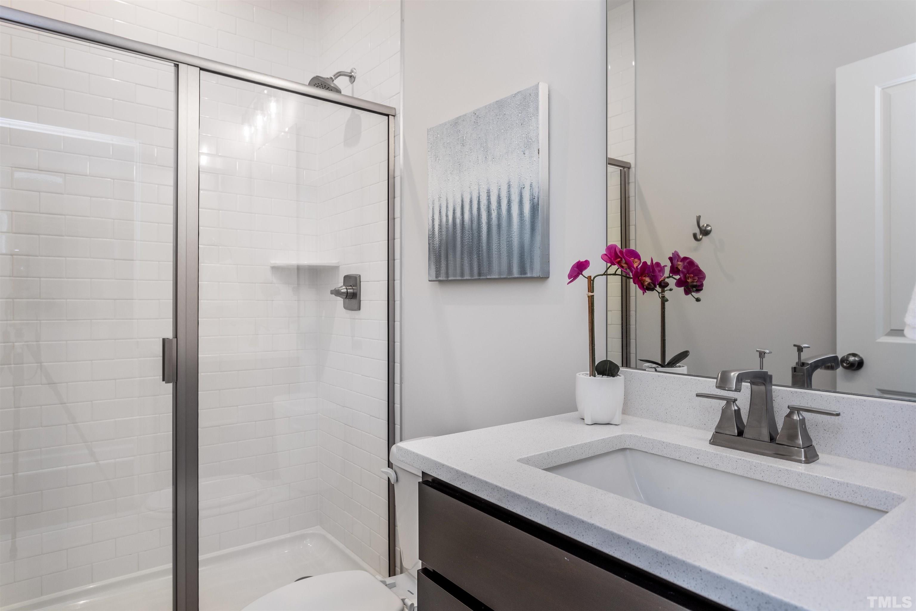 7904 Sofiana Avenue Property Photo 22